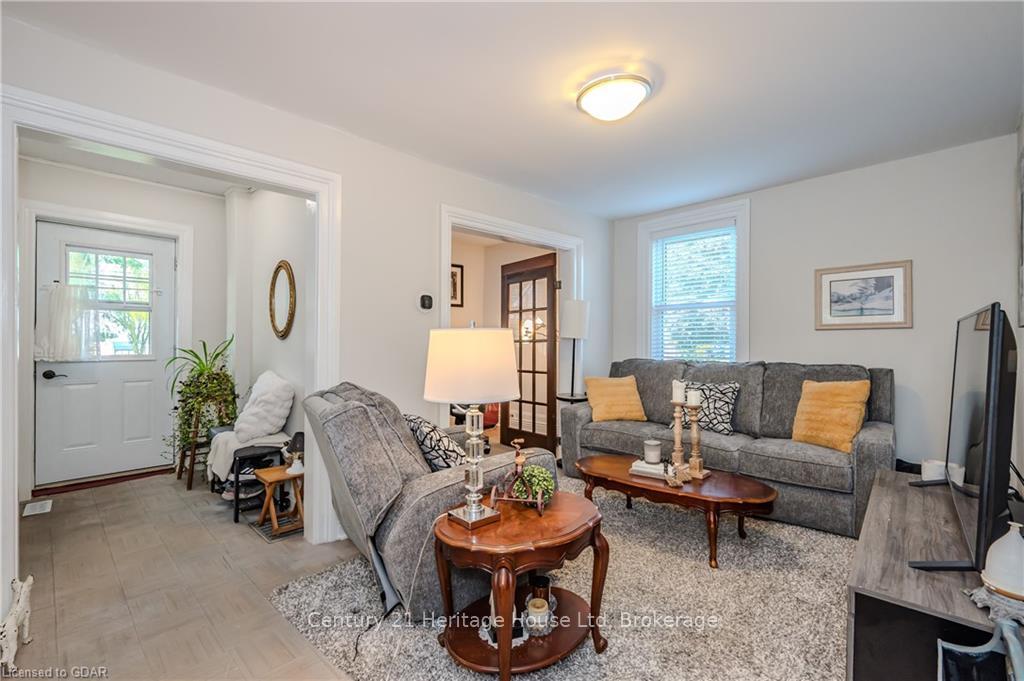 Photo 5 of 645 Yonge Street, Minto — HOMEH