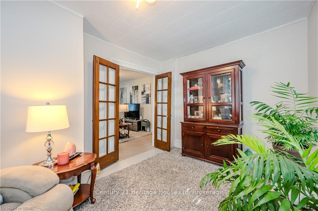 Photo 11 of 645 Yonge Street, Minto — HOMEH