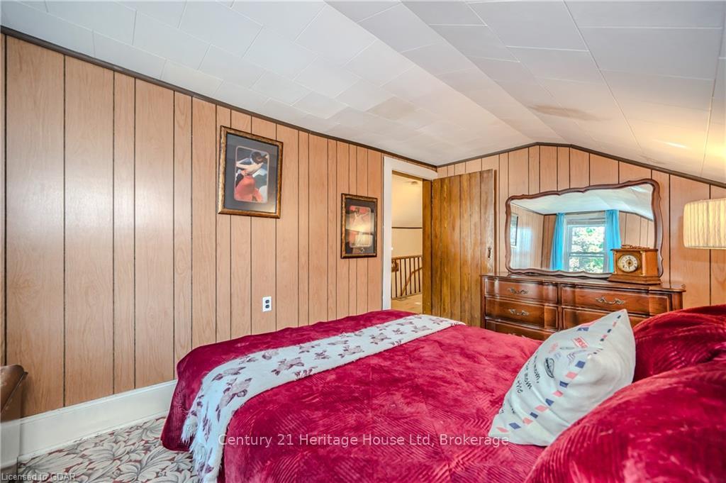 Photo 23 of 645 Yonge Street, Minto — HOMEH