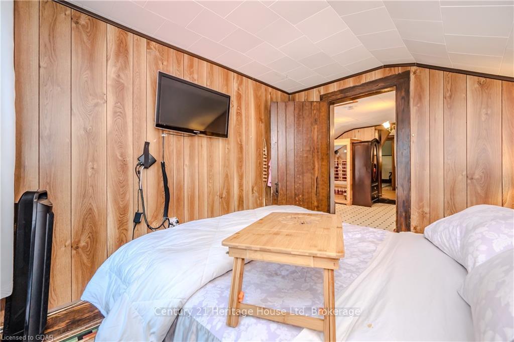 Photo 25 of 645 Yonge Street, Minto — HOMEH