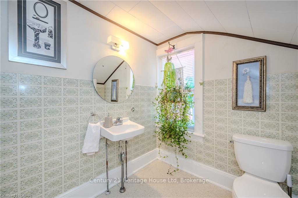 Photo 29 of 645 Yonge Street, Minto — HOMEH