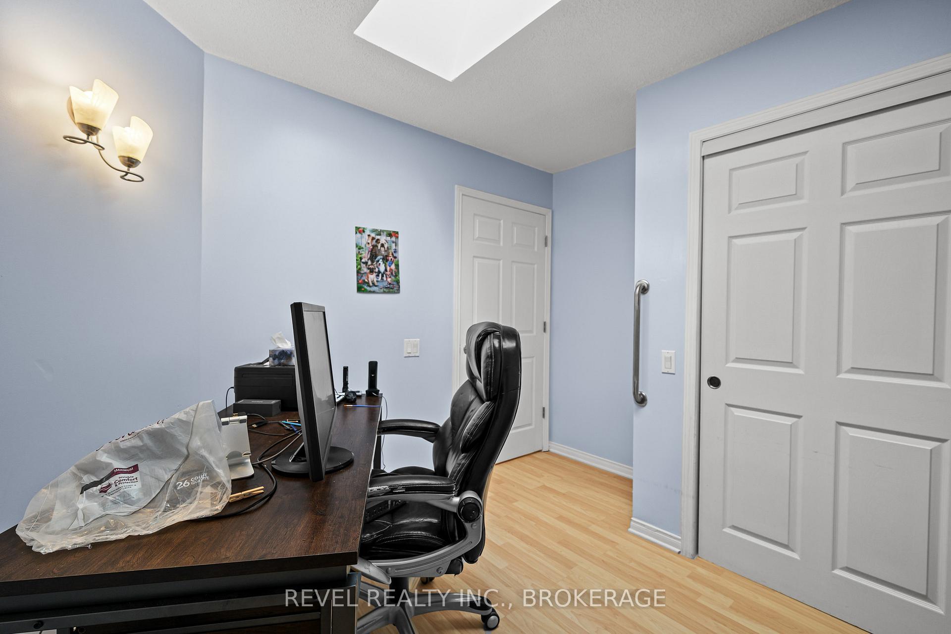 Photo 13 of 37 Wilfred Crescent, Kingston, Rideau — HOMEH