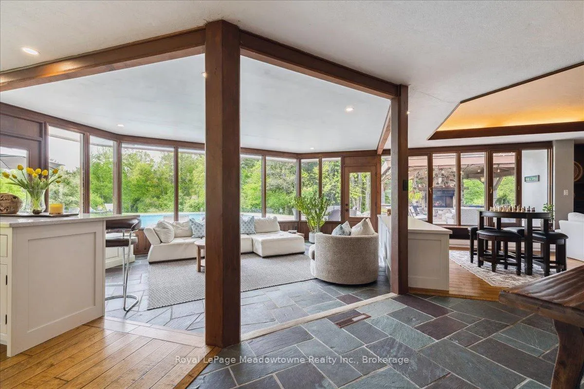 Photo 6 of 10632 Fifth Line, Milton, Rural Nassagaweya — HOMEH