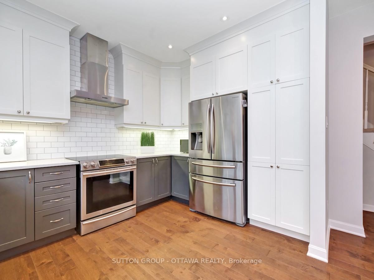 Photo 12 of 350 Meadowbreeze Drive, Ottawa, Kanata - Emerald Meadows/Trailwest — HOMEH