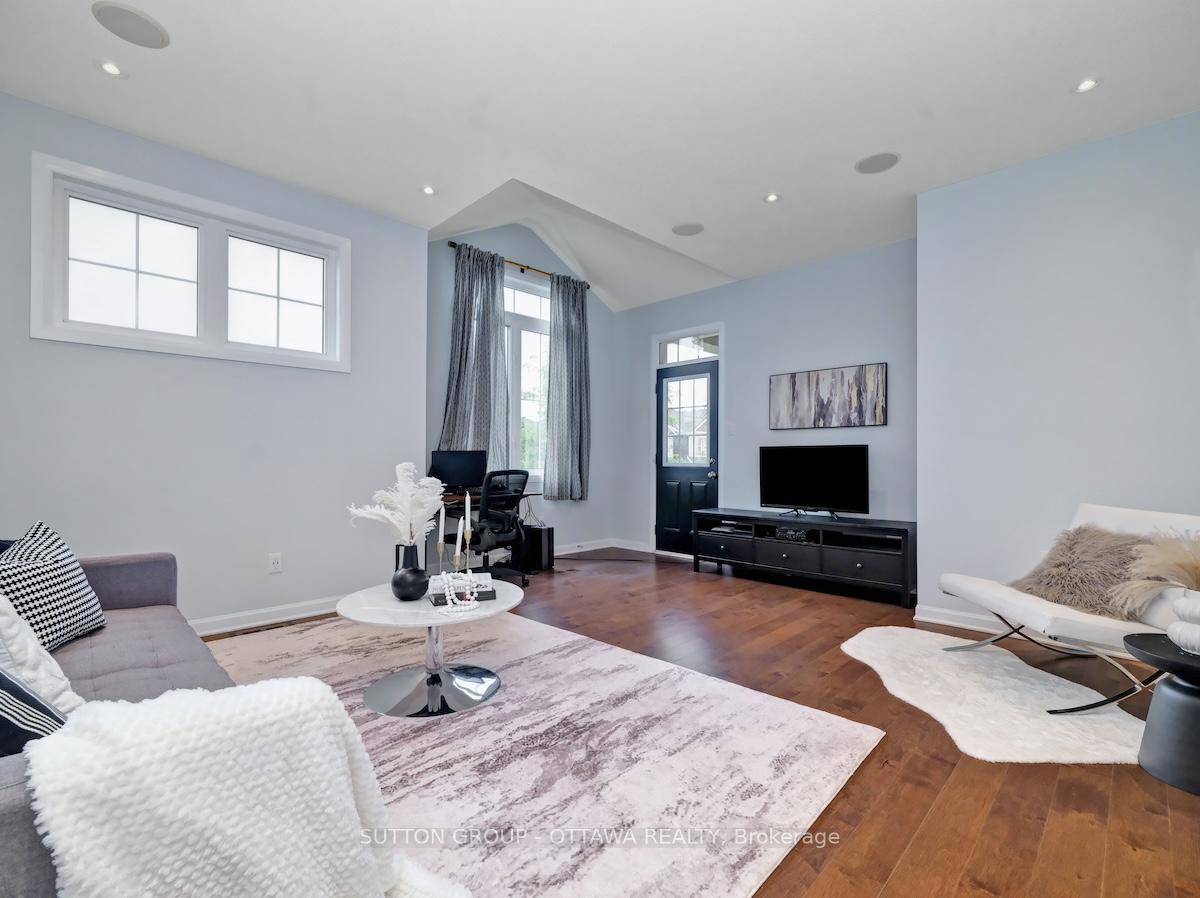 Photo 19 of 350 Meadowbreeze Drive, Ottawa, Kanata - Emerald Meadows/Trailwest — HOMEH
