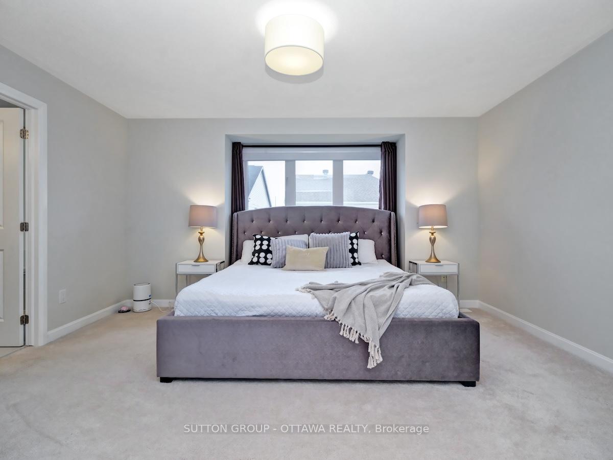 Photo 25 of 350 Meadowbreeze Drive, Ottawa, Kanata - Emerald Meadows/Trailwest — HOMEH