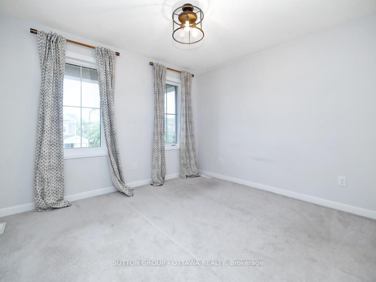 Photo 33 of 350 Meadowbreeze Drive, Ottawa, Kanata - Emerald Meadows/Trailwest — HOMEH