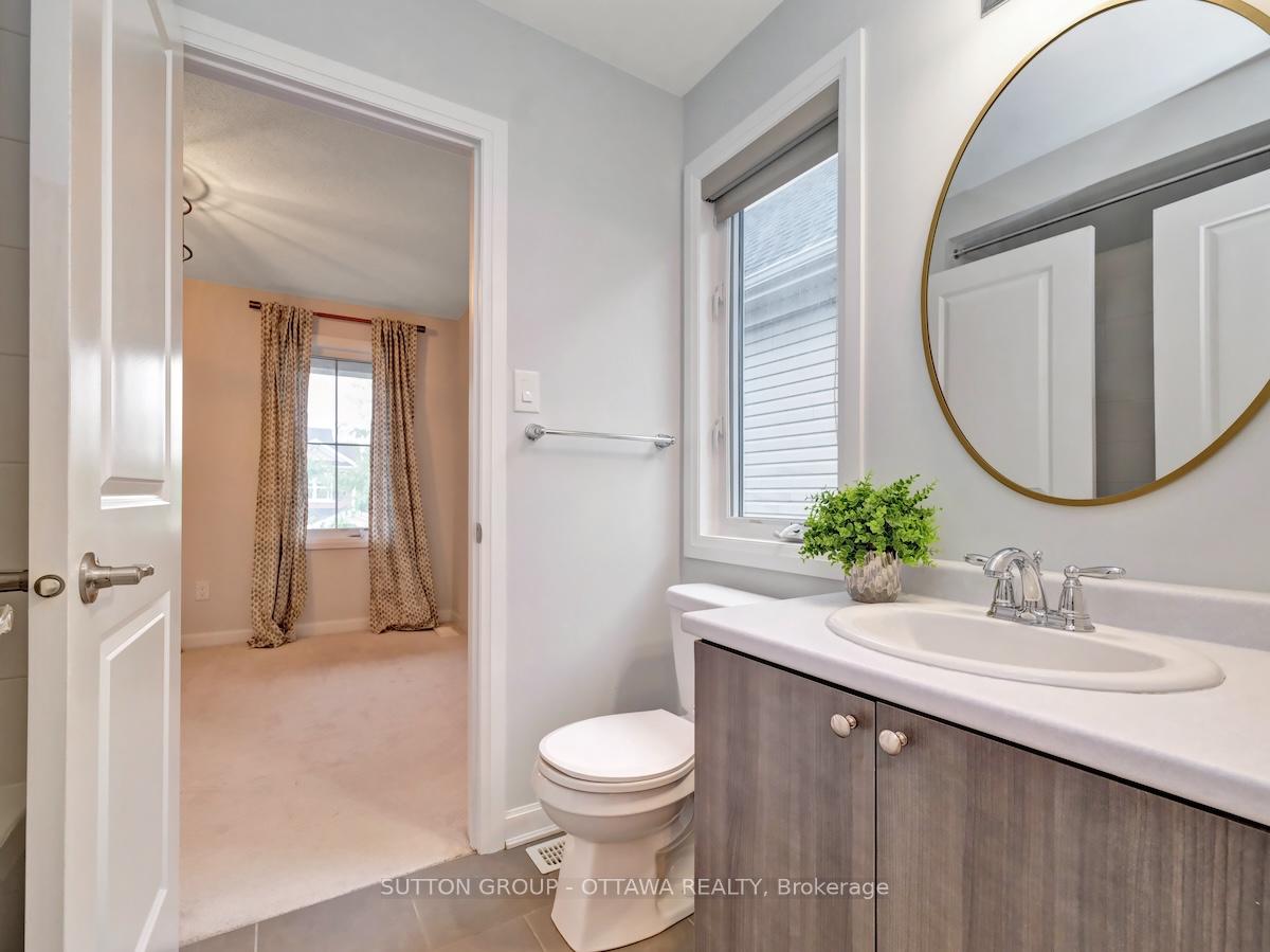 Photo 36 of 350 Meadowbreeze Drive, Ottawa, Kanata - Emerald Meadows/Trailwest — HOMEH