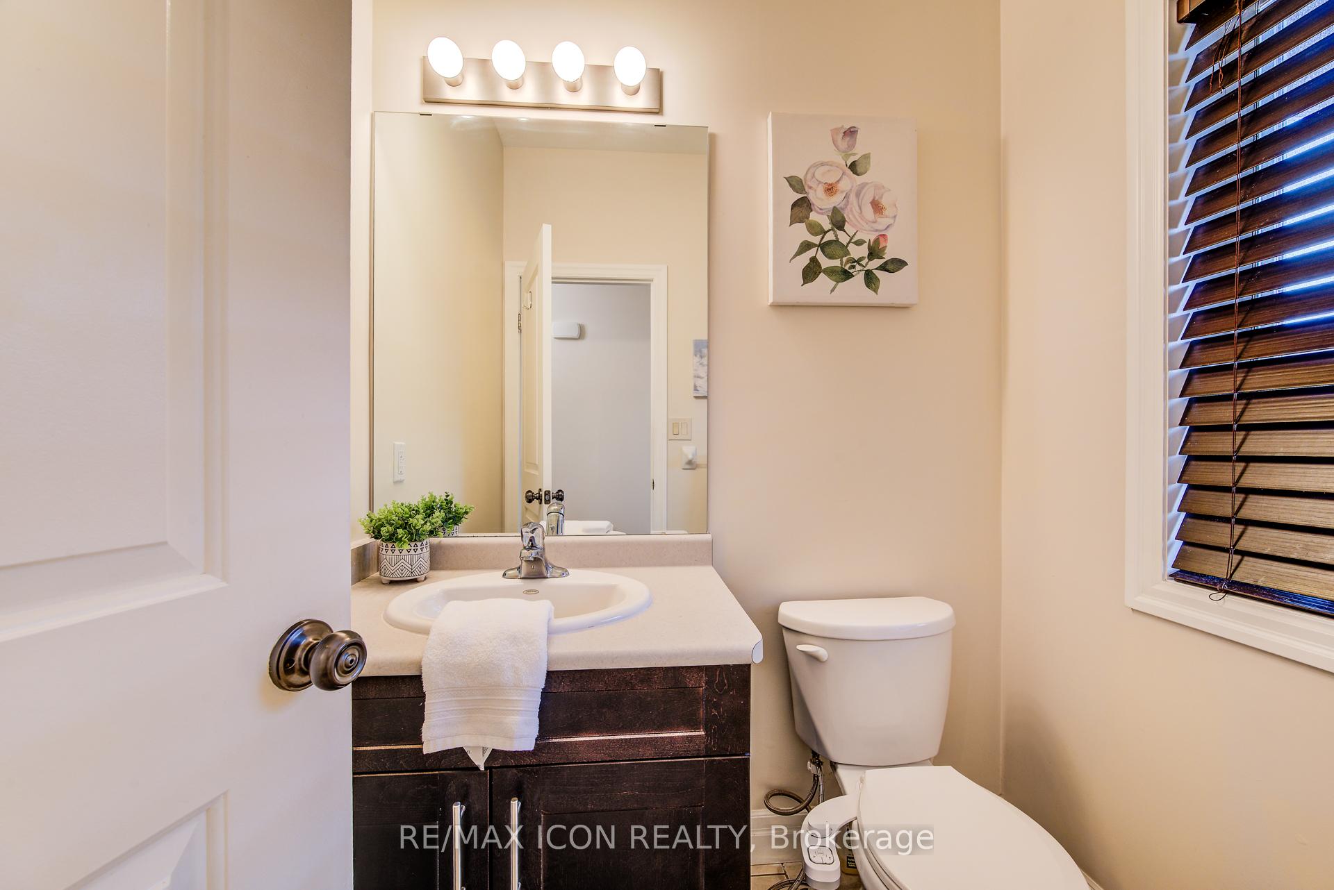 Photo 7 of 1428 Old Zeller Drive, Kitchener, Grand River South — HOMEH