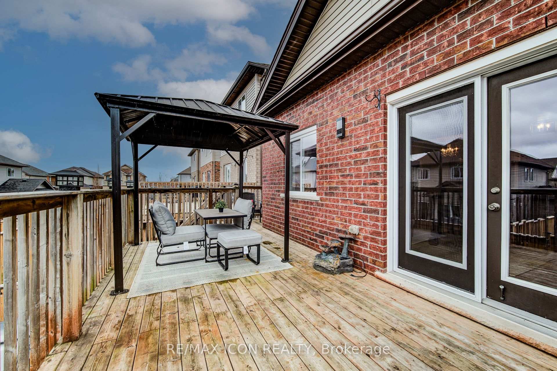 Photo 20 of 1428 Old Zeller Drive, Kitchener, Grand River South — HOMEH