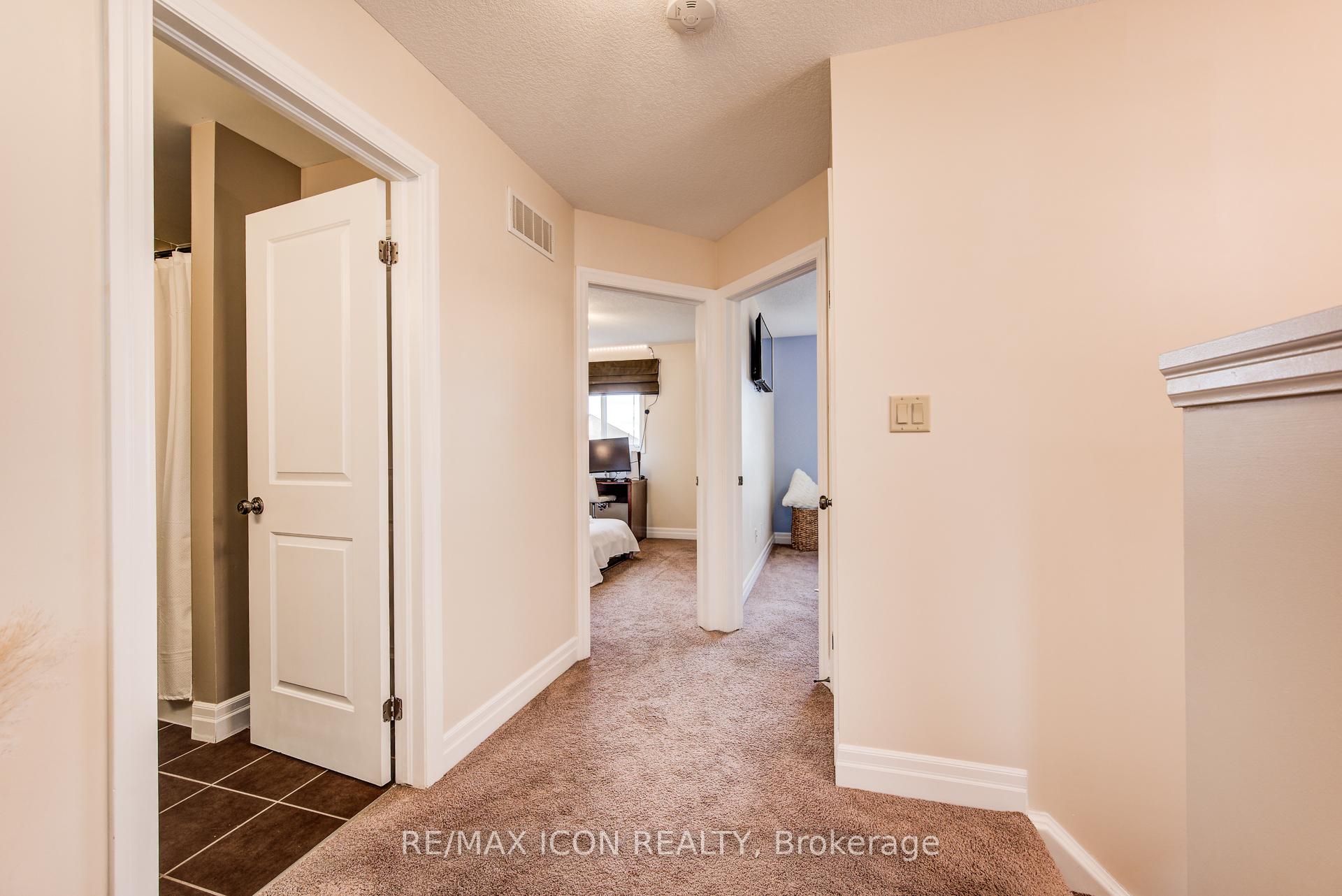 Photo 28 of 1428 Old Zeller Drive, Kitchener, Grand River South — HOMEH