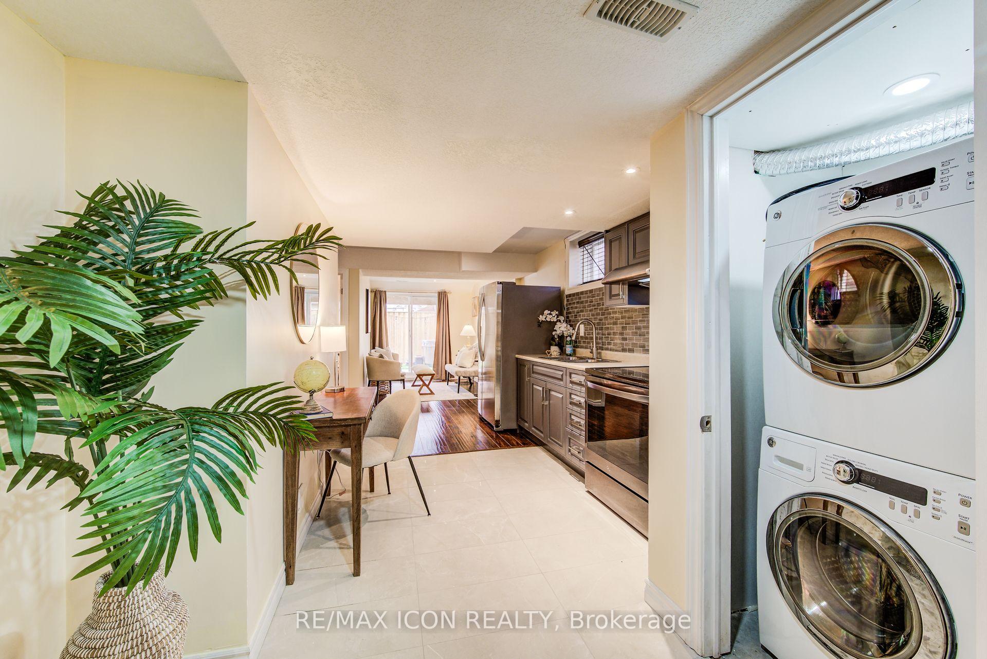 Photo 35 of 1428 Old Zeller Drive, Kitchener, Grand River South — HOMEH