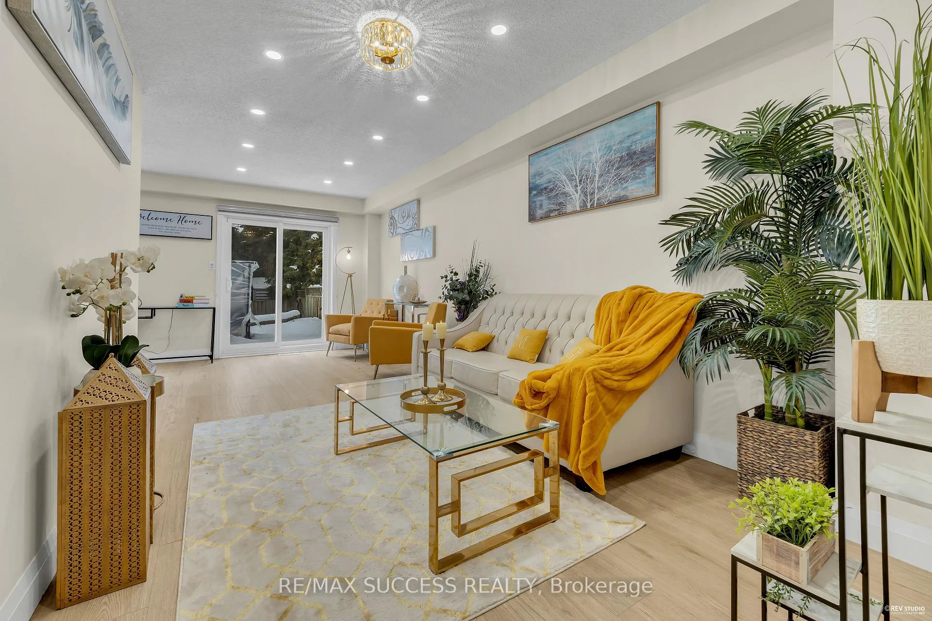 Photo 12 of 2281 Wildwood Crescent, Pickering, Brock Ridge — HOMEH