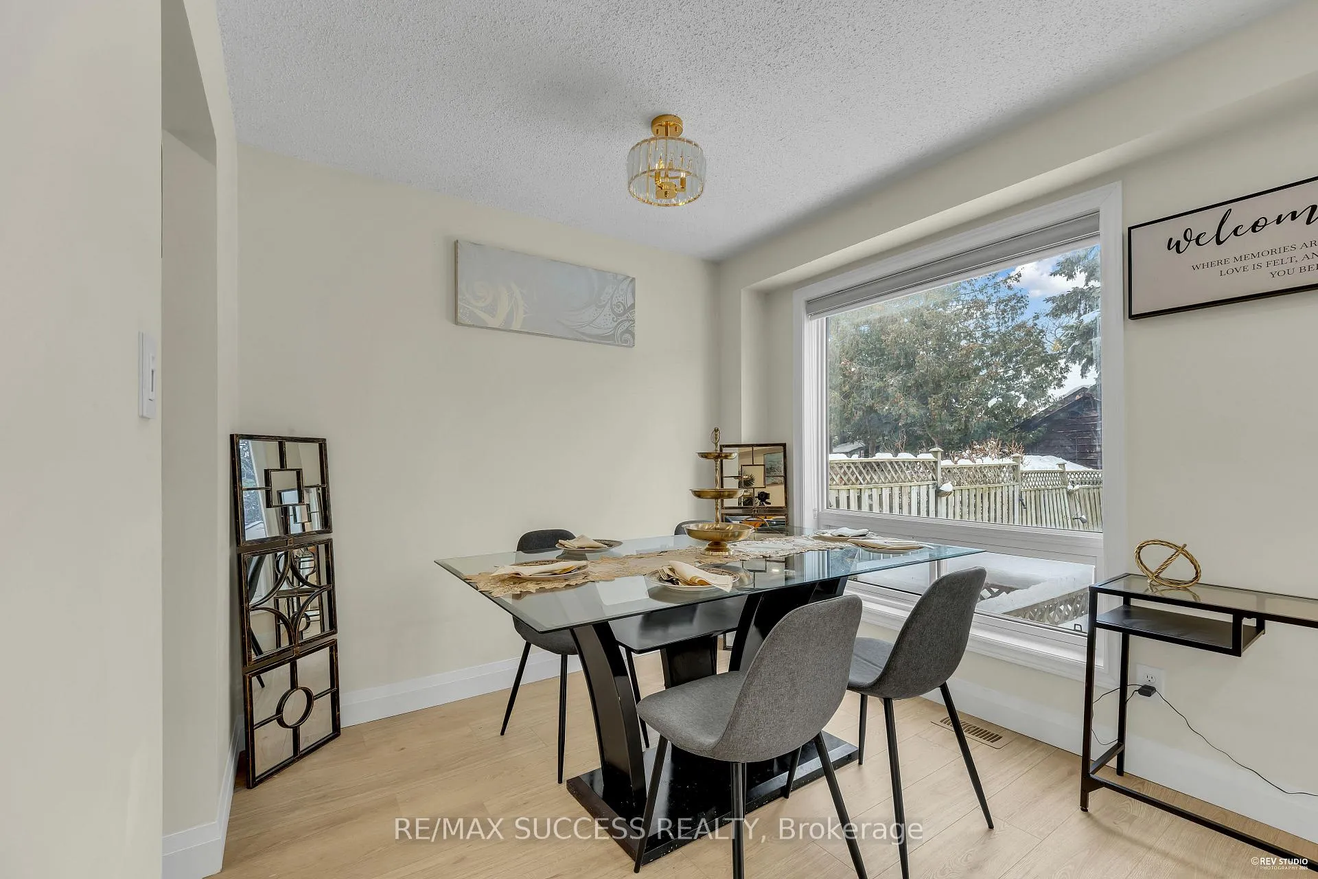 Photo 15 of 2281 Wildwood Crescent, Pickering, Brock Ridge — HOMEH