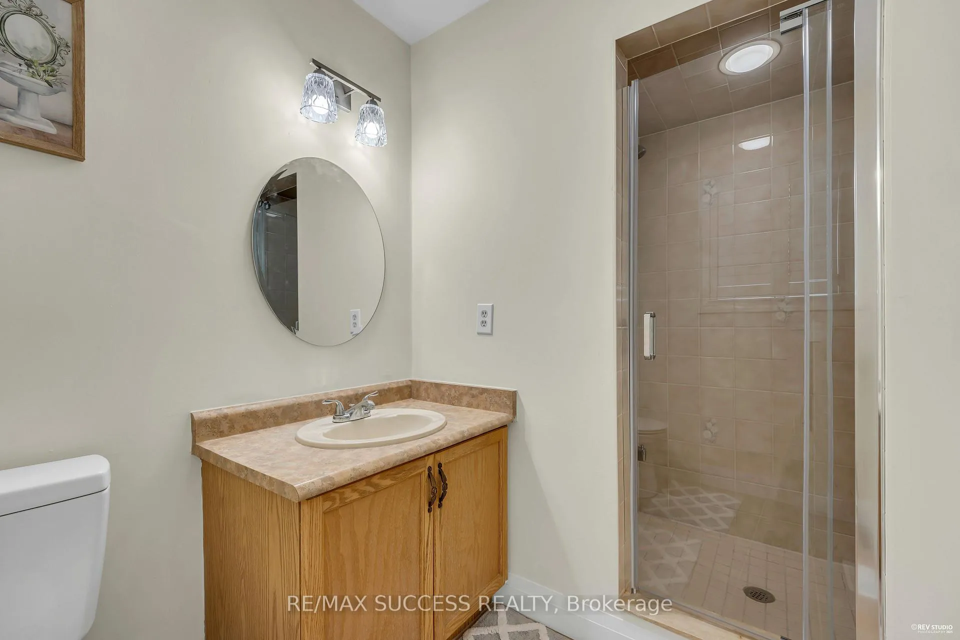 Photo 26 of 2281 Wildwood Crescent, Pickering, Brock Ridge — HOMEH
