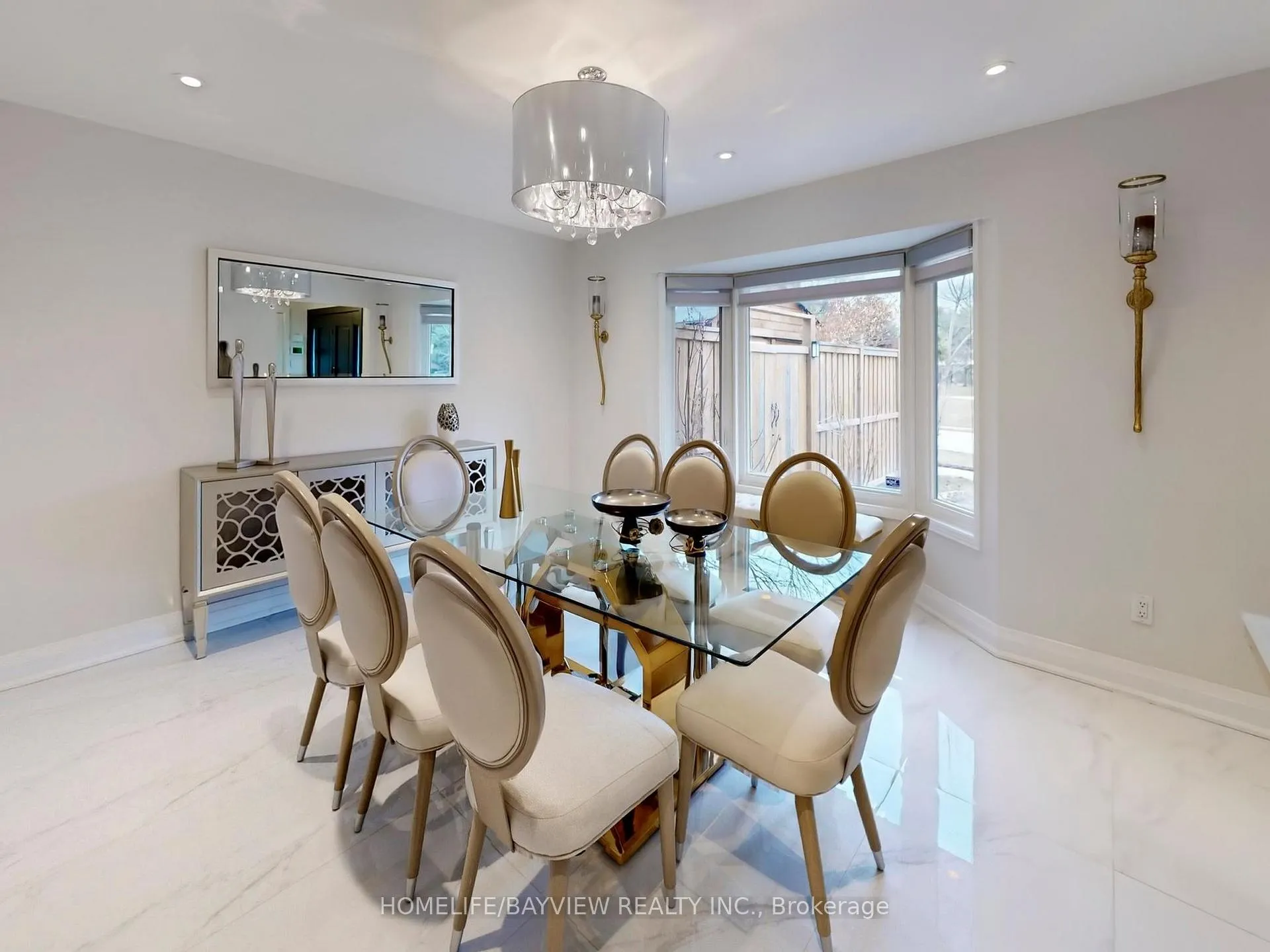 Photo 12 of 6 Tanjo Court, Vaughan, Crestwood-Springfarm-Yorkhill — HOMEH