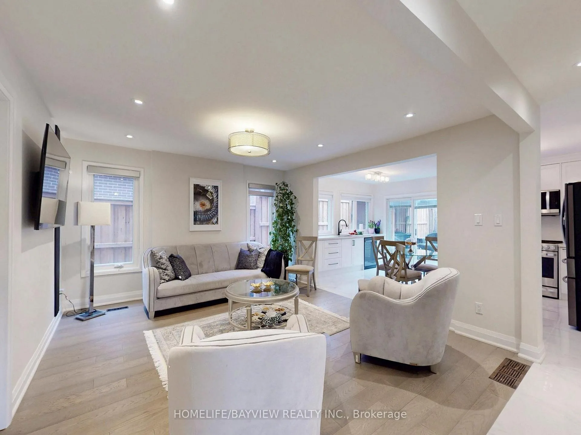 Photo 17 of 6 Tanjo Court, Vaughan, Crestwood-Springfarm-Yorkhill — HOMEH