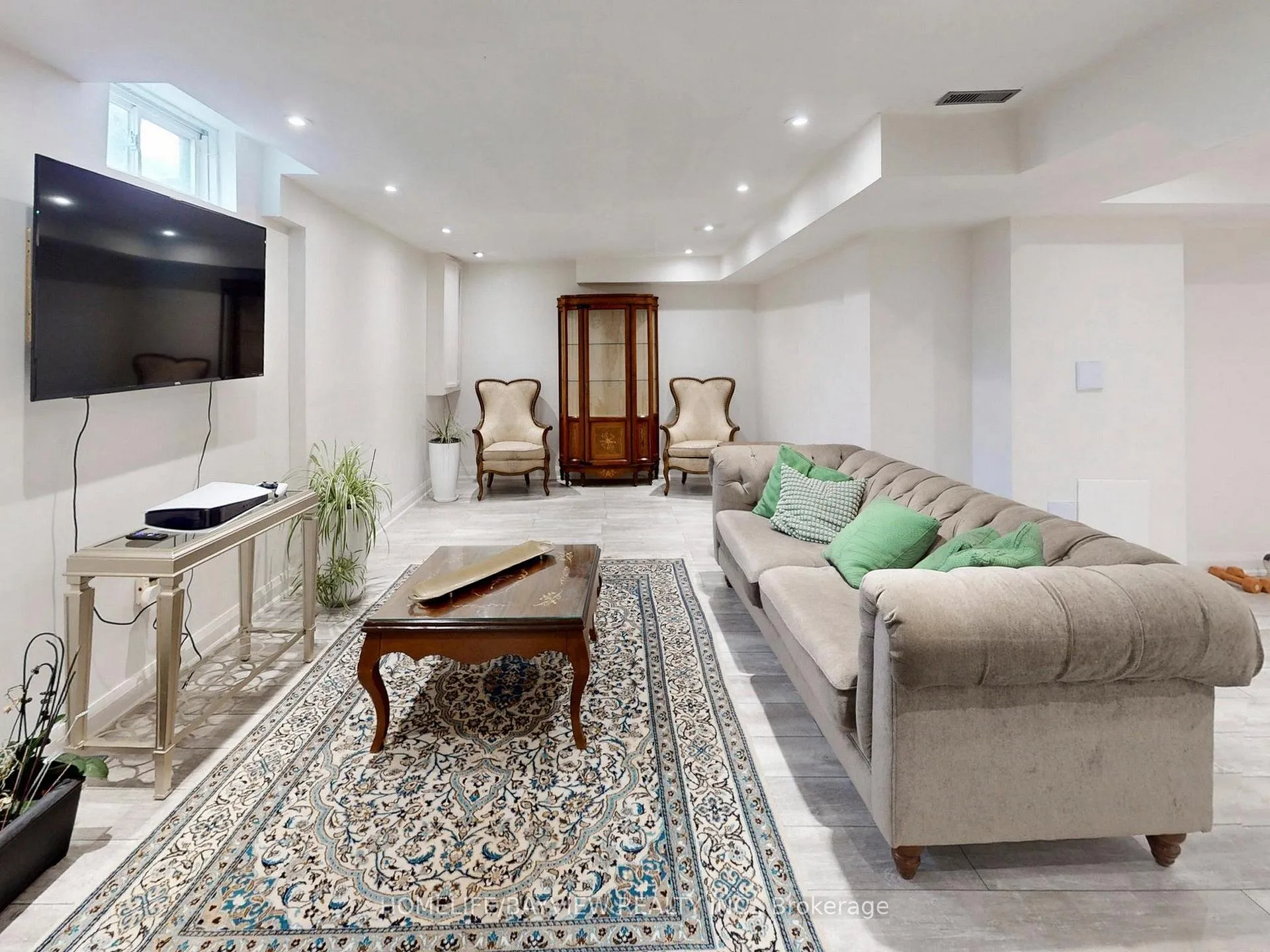 Photo 38 of 6 Tanjo Court, Vaughan, Crestwood-Springfarm-Yorkhill — HOMEH