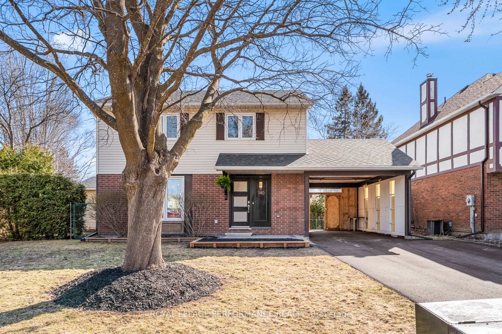 Photo 1 of 140 Oakburn Road, Ottawa, Kanata - Glencairn/Hazeldean — HOMEH