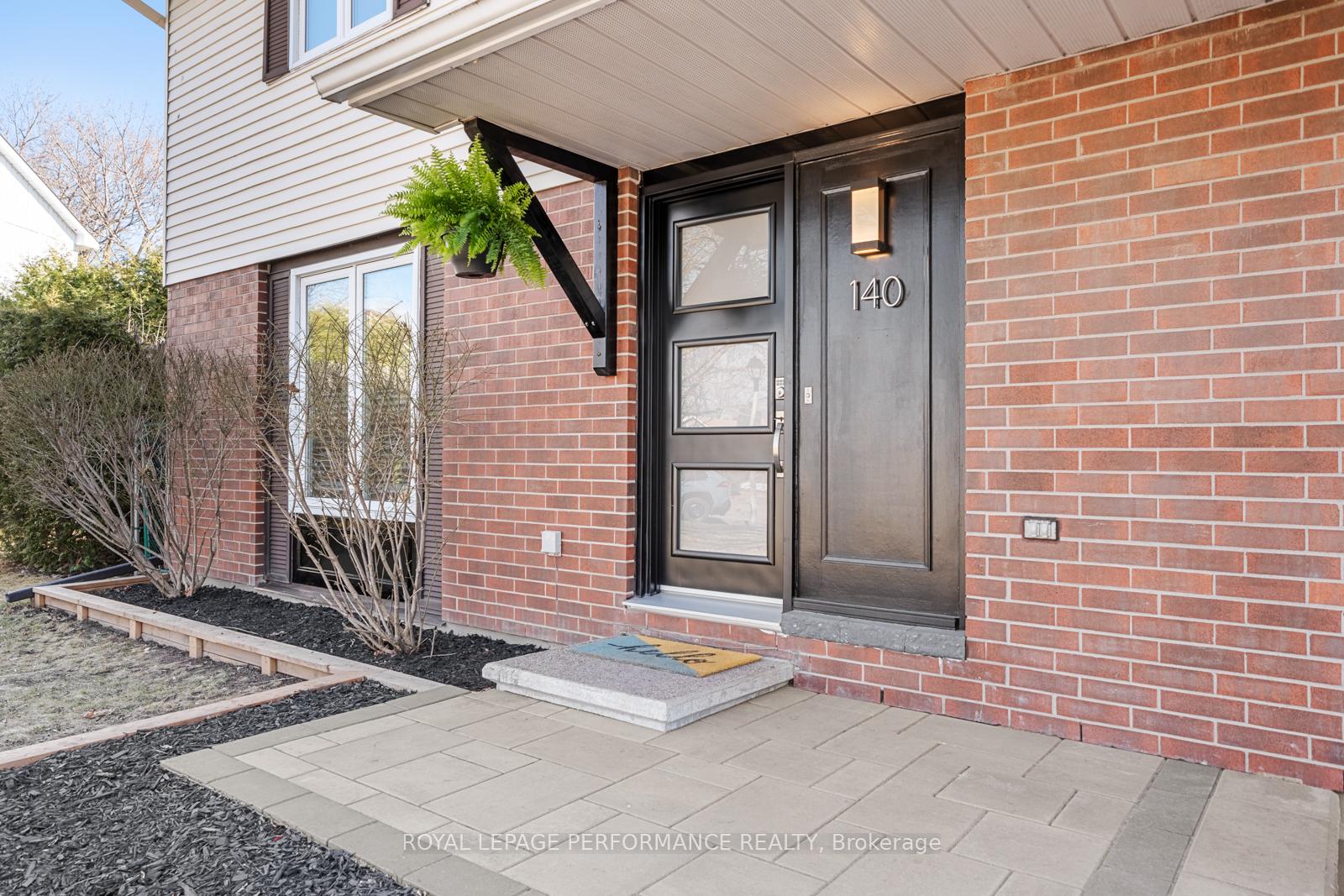 Photo 4 of 140 Oakburn Road, Ottawa, Kanata - Glencairn/Hazeldean — HOMEH