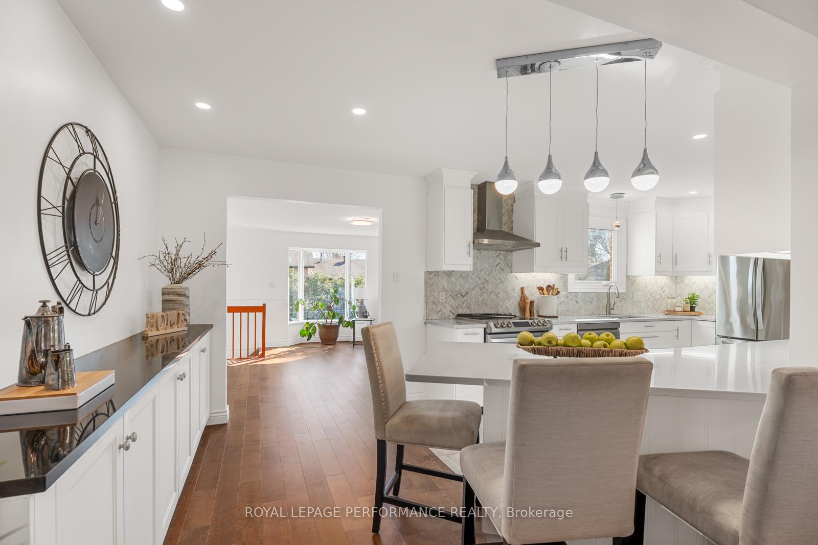 Photo 10 of 140 Oakburn Road, Ottawa, Kanata - Glencairn/Hazeldean — HOMEH