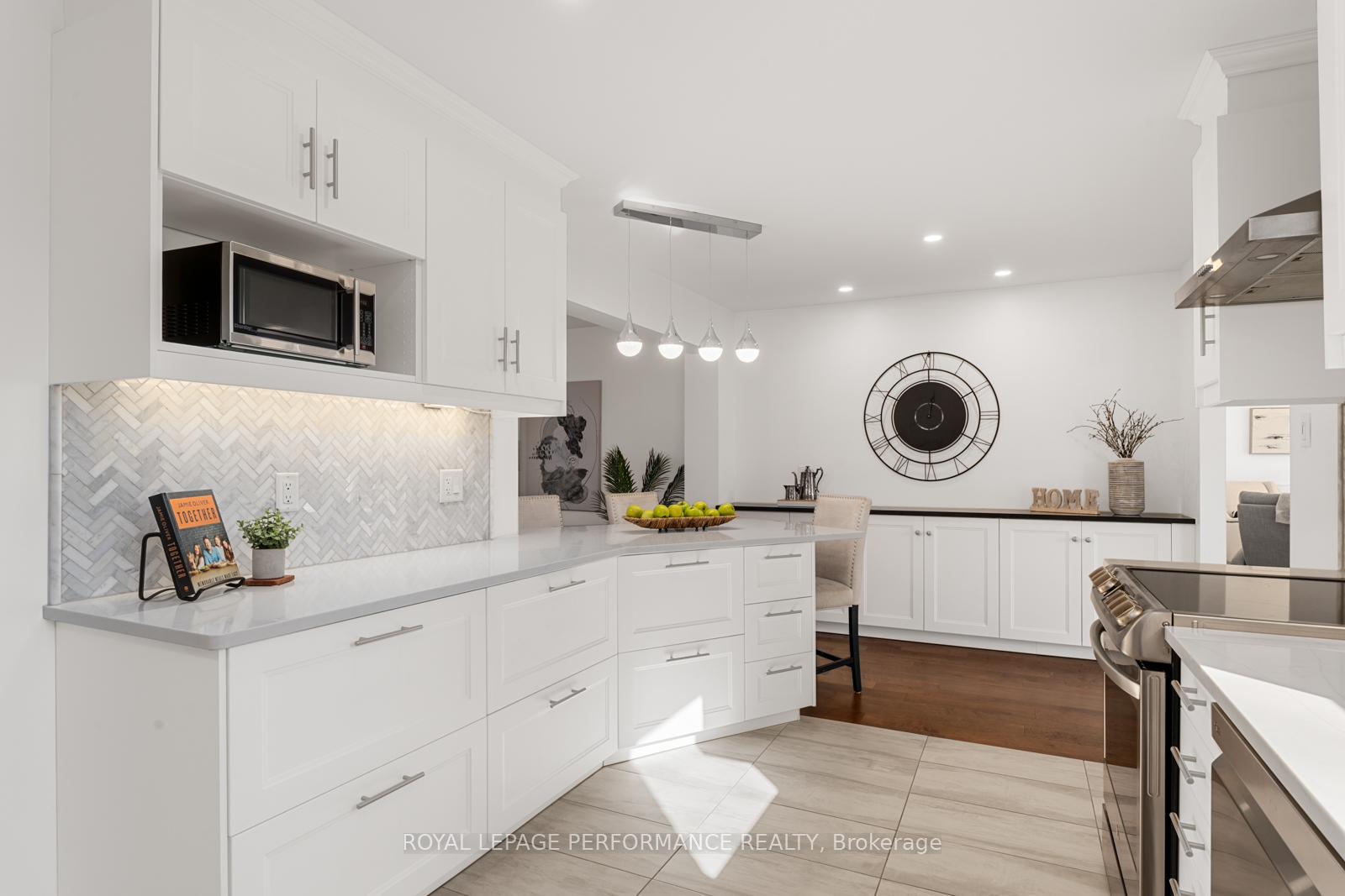 Photo 15 of 140 Oakburn Road, Ottawa, Kanata - Glencairn/Hazeldean — HOMEH
