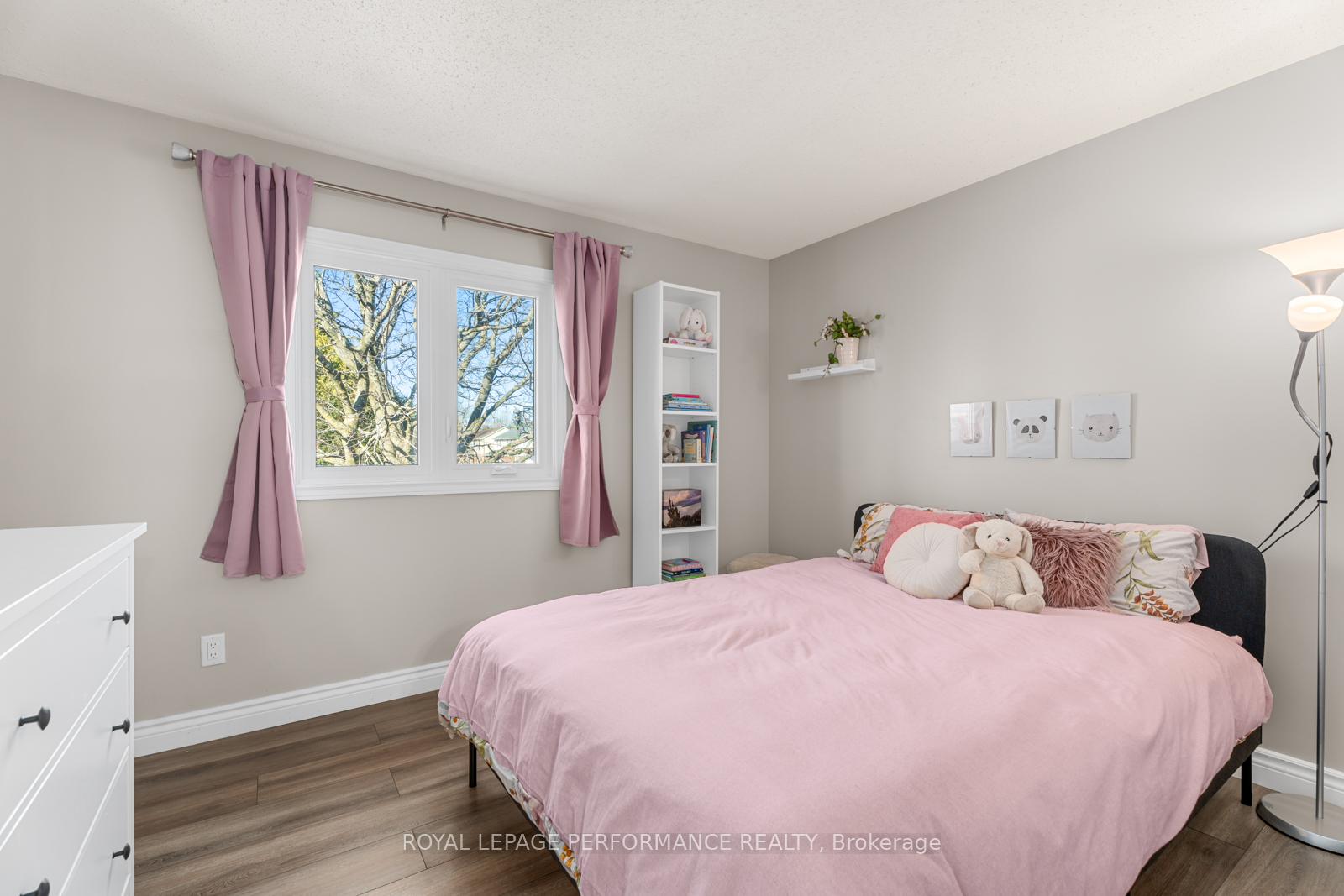 Photo 26 of 140 Oakburn Road, Ottawa, Kanata - Glencairn/Hazeldean — HOMEH