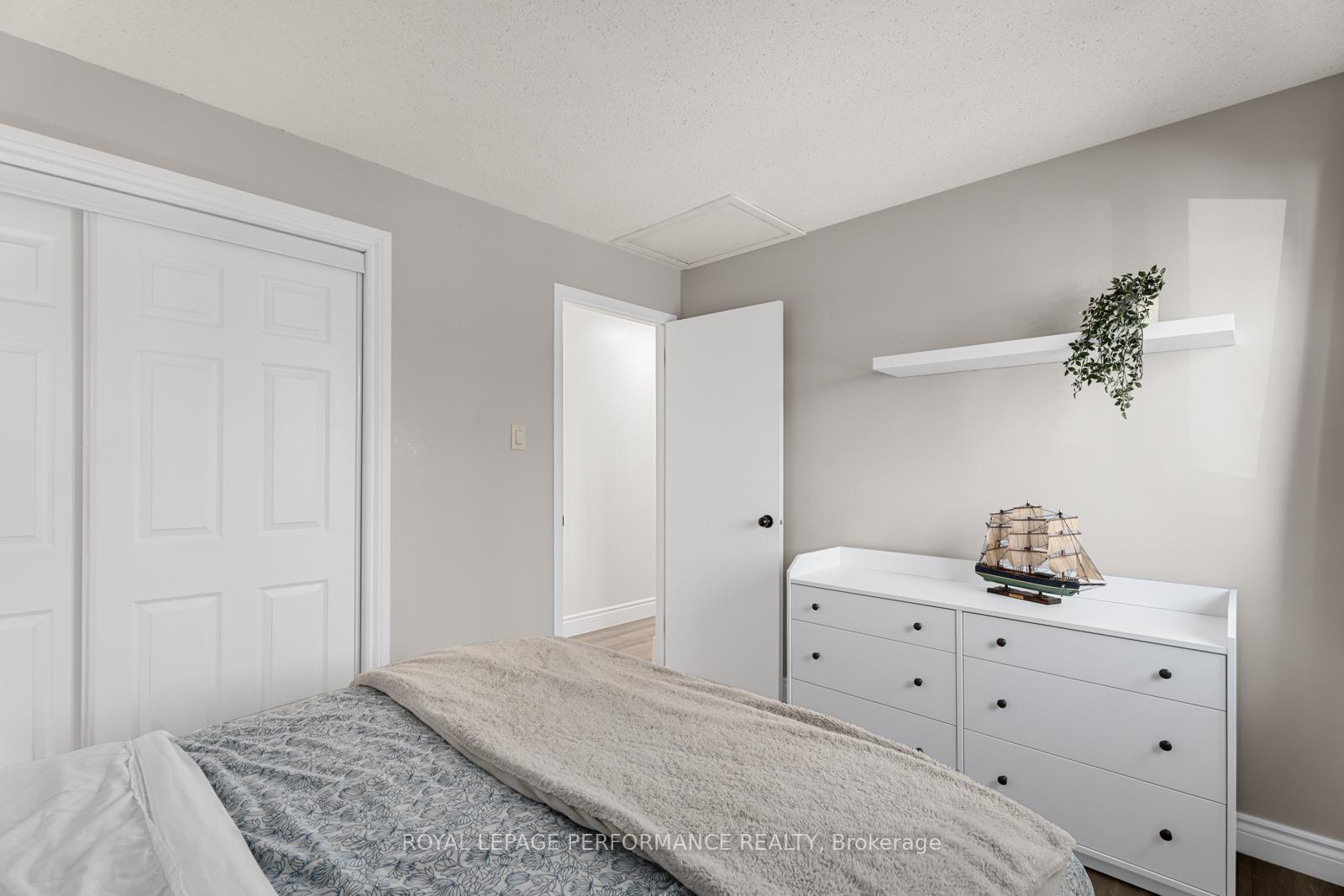 Photo 29 of 140 Oakburn Road, Ottawa, Kanata - Glencairn/Hazeldean — HOMEH