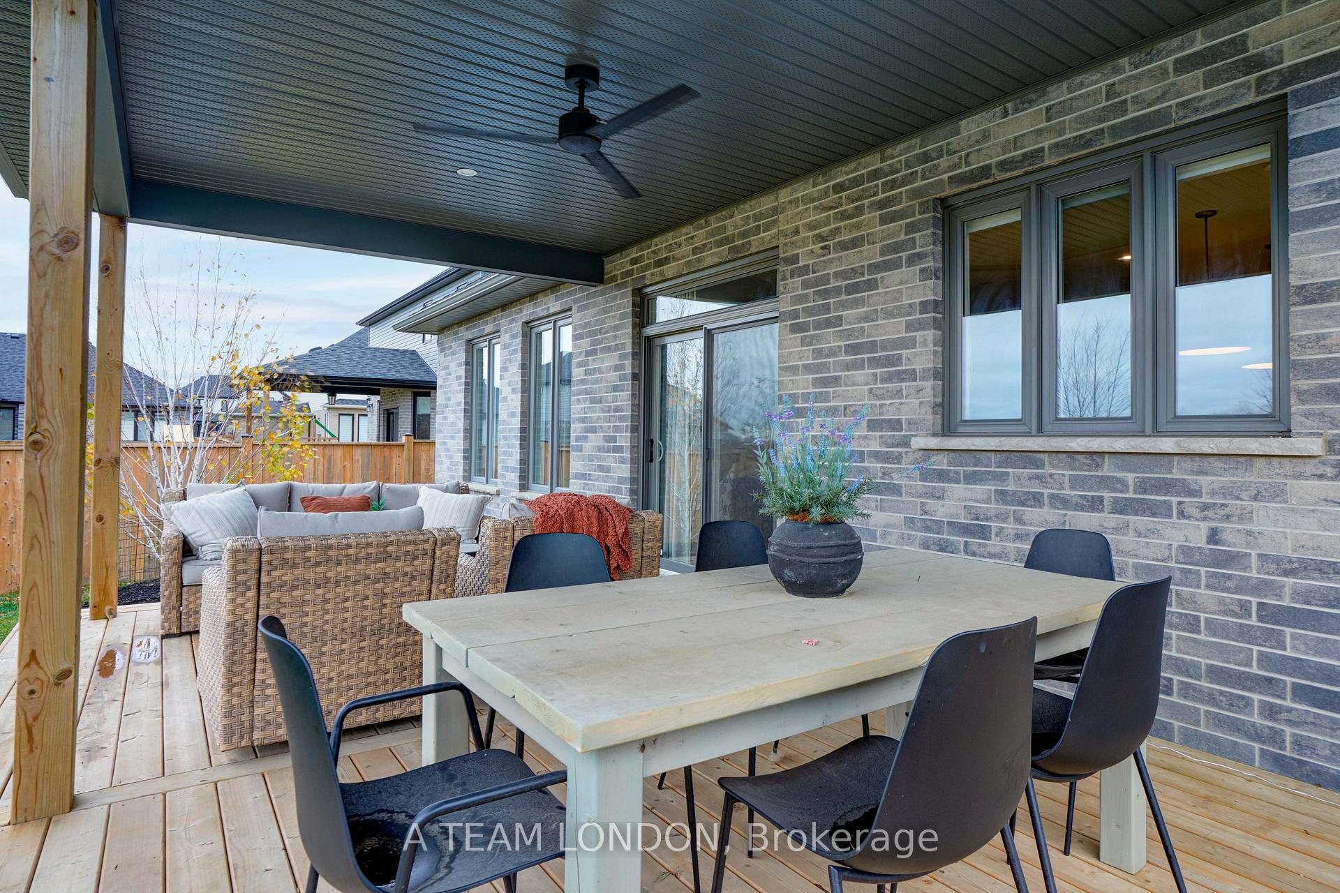 Photo 32 of 18 Arrowwood Path, Middlesex Centre, Ilderton — HOMEH
