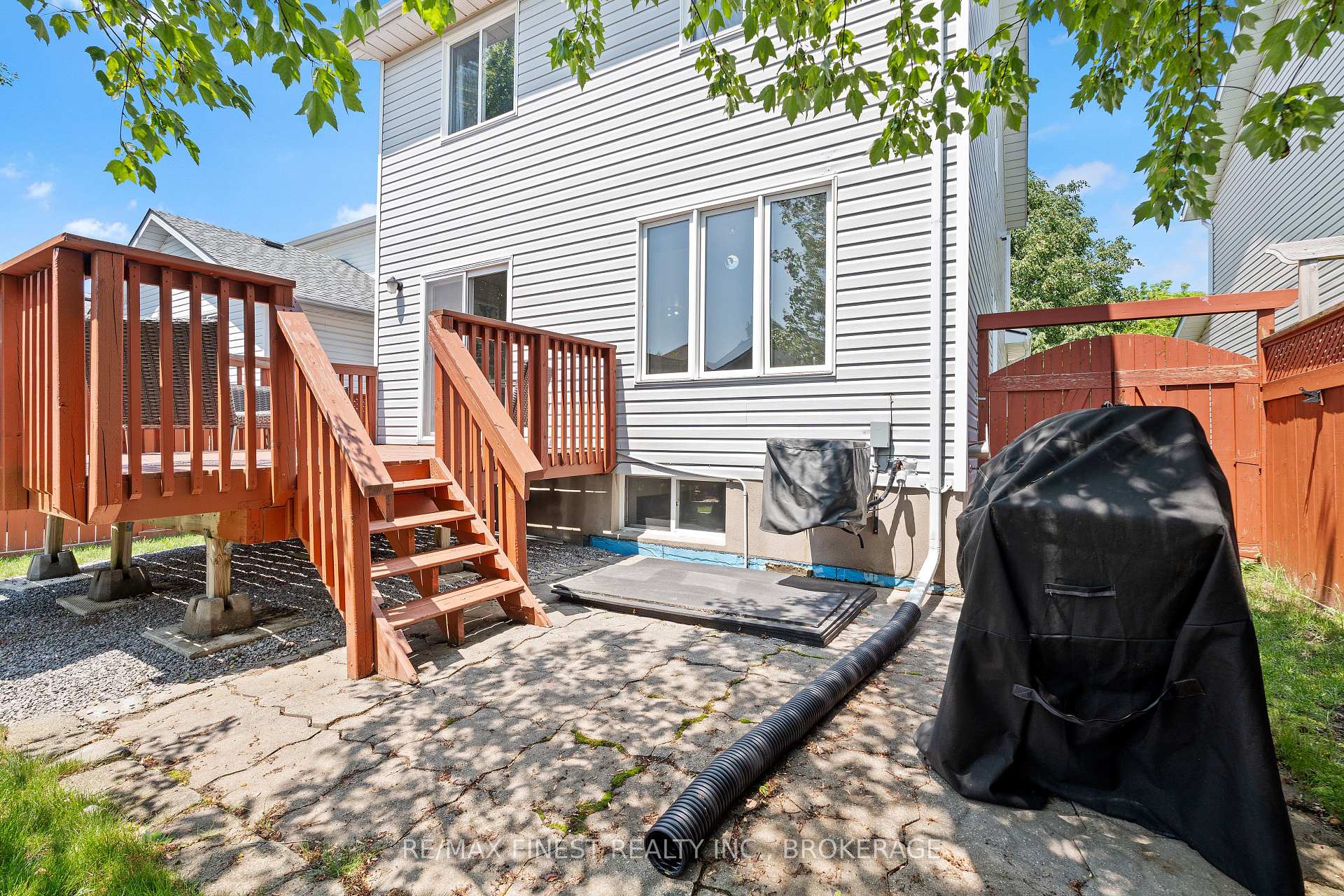 Photo 27 of 981 Rainbow Crescent, Kingston, Kingston East (Incl Barret Crt) — HOMEH