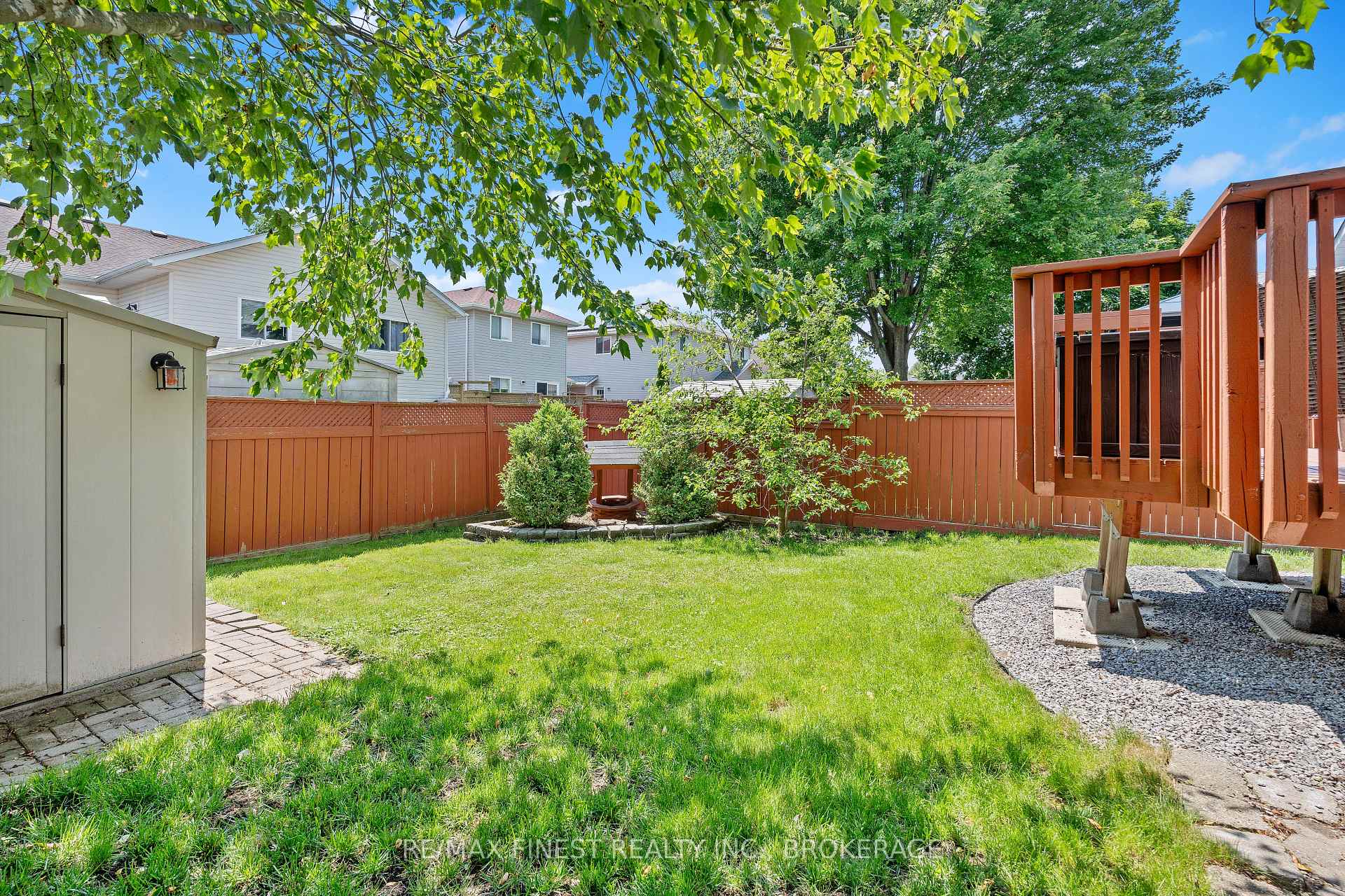 Photo 28 of 981 Rainbow Crescent, Kingston, Kingston East (Incl Barret Crt) — HOMEH
