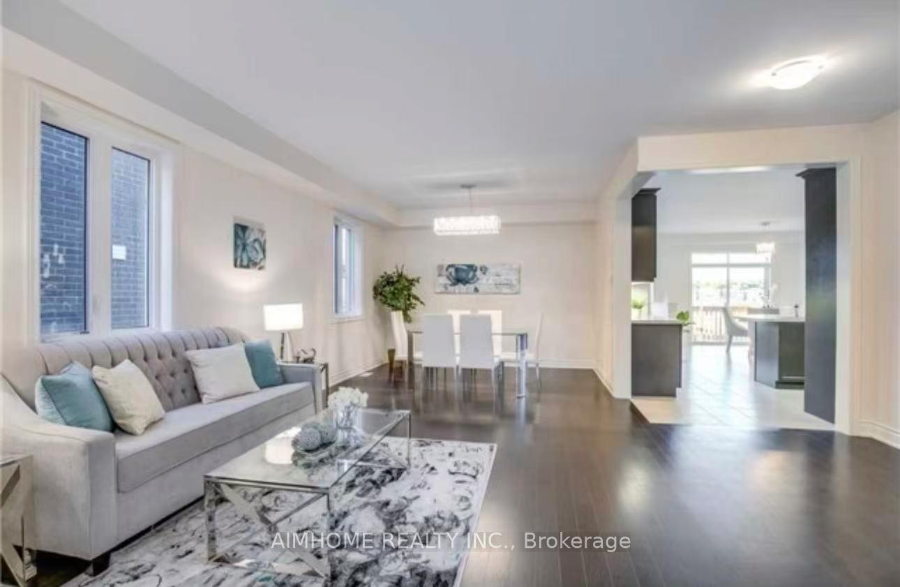 Photo 4 of 15 Morrison Drive, Hamilton, Meadowlands — HOMEH