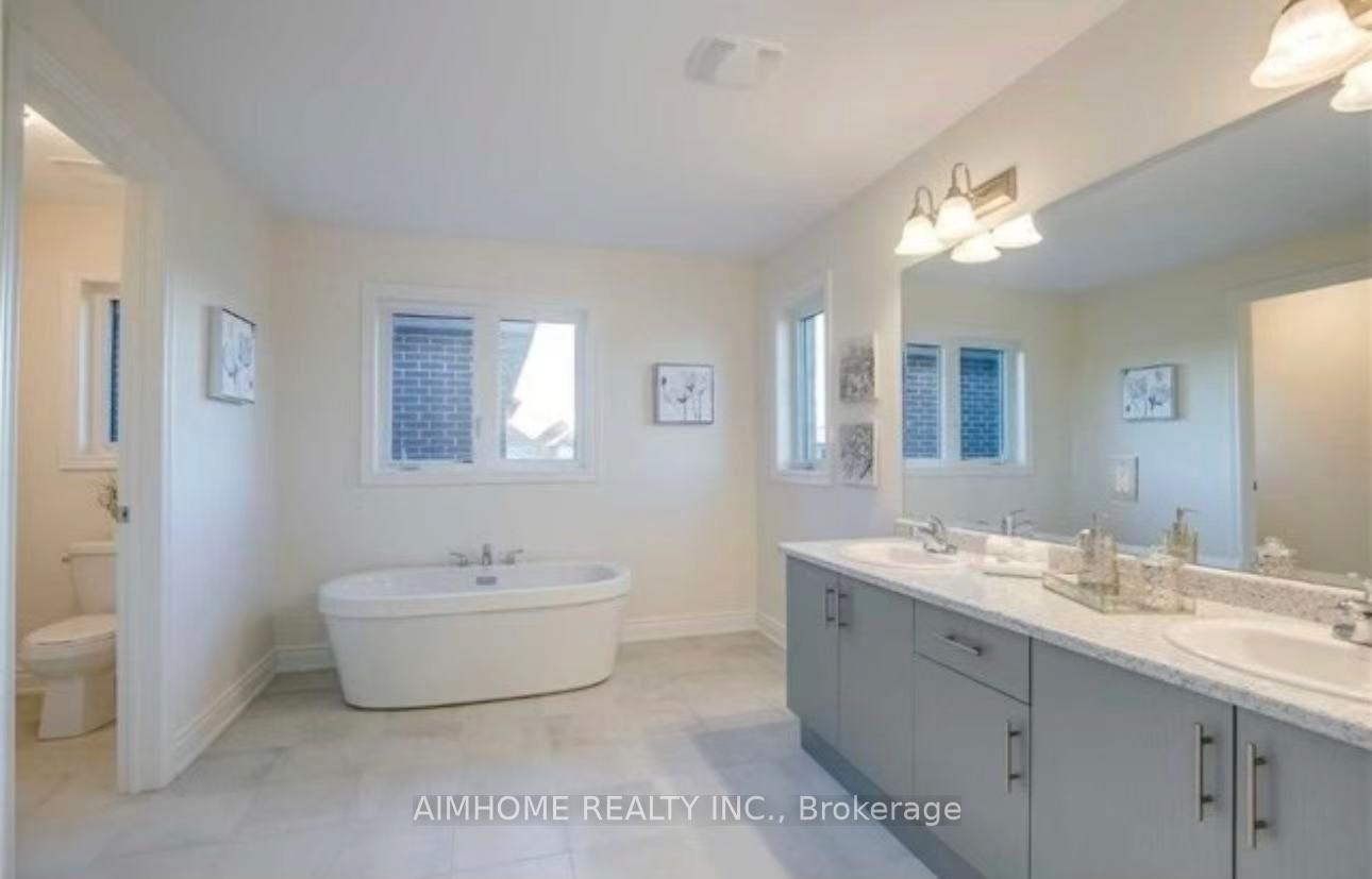 Photo 8 of 15 Morrison Drive, Hamilton, Meadowlands — HOMEH