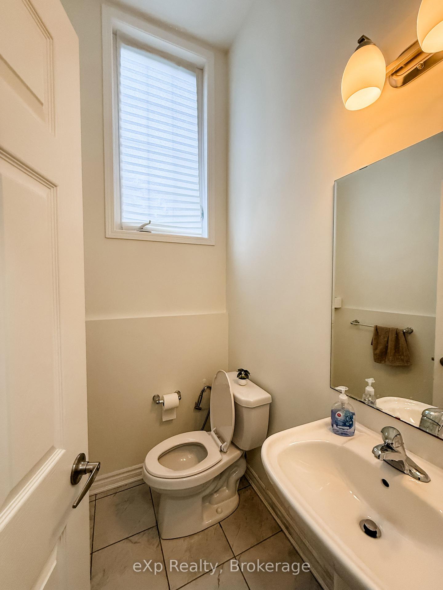Photo 6 of 296 Murlock Heights, Milton, Ford — HOMEH