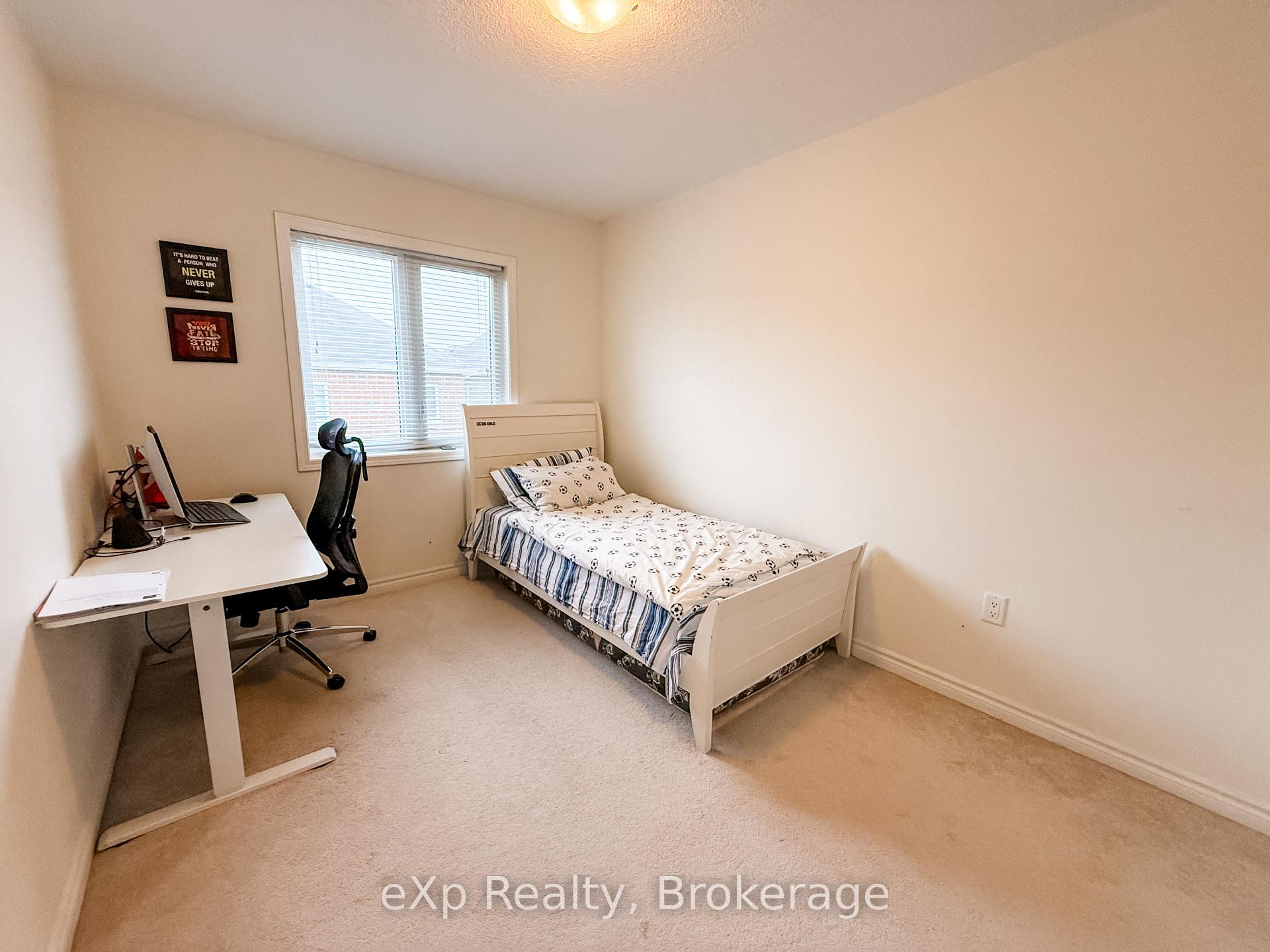 Photo 9 of 296 Murlock Heights, Milton, Ford — HOMEH