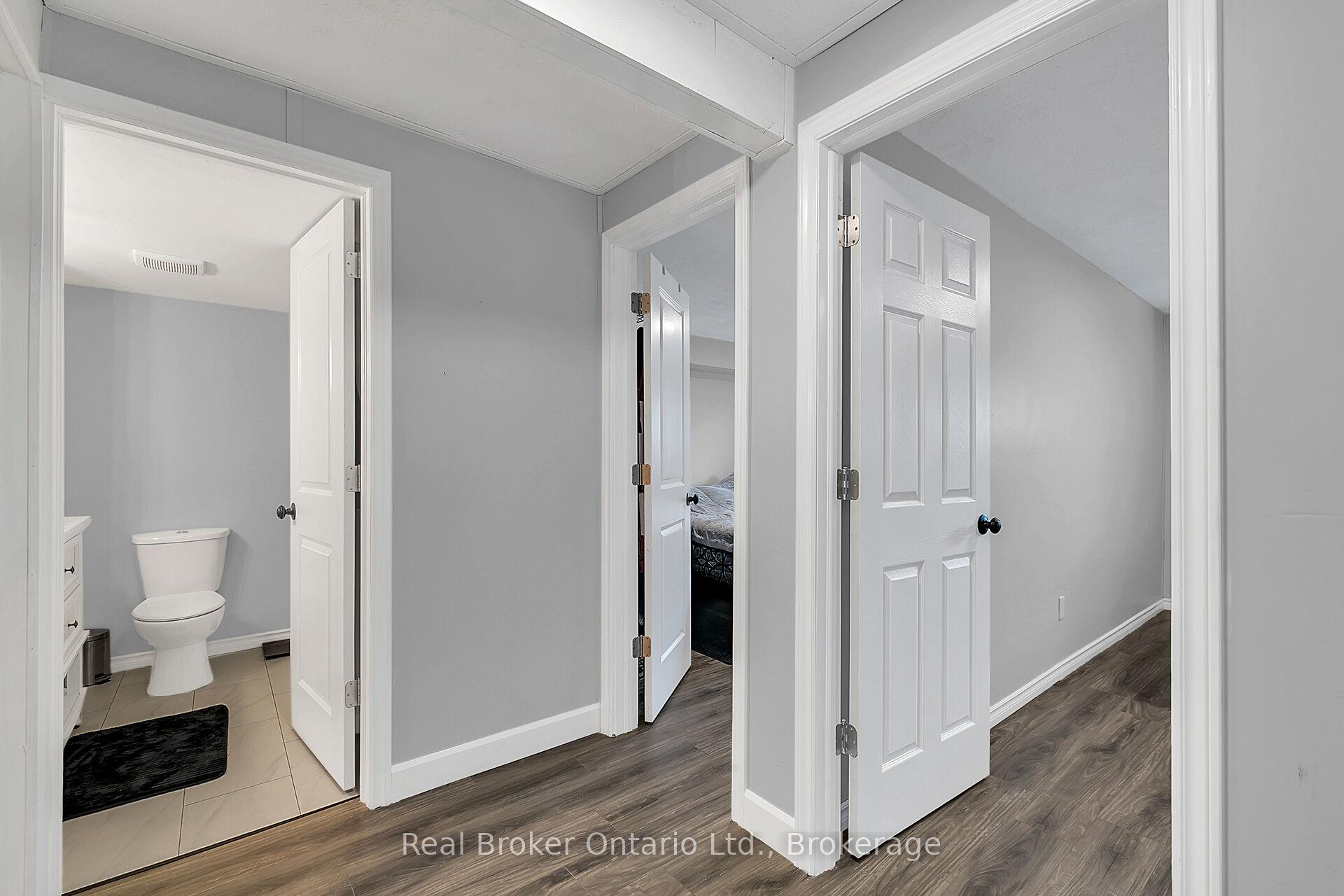 Photo 14 of 247 Heritage Drive, Kitchener — HOMEH