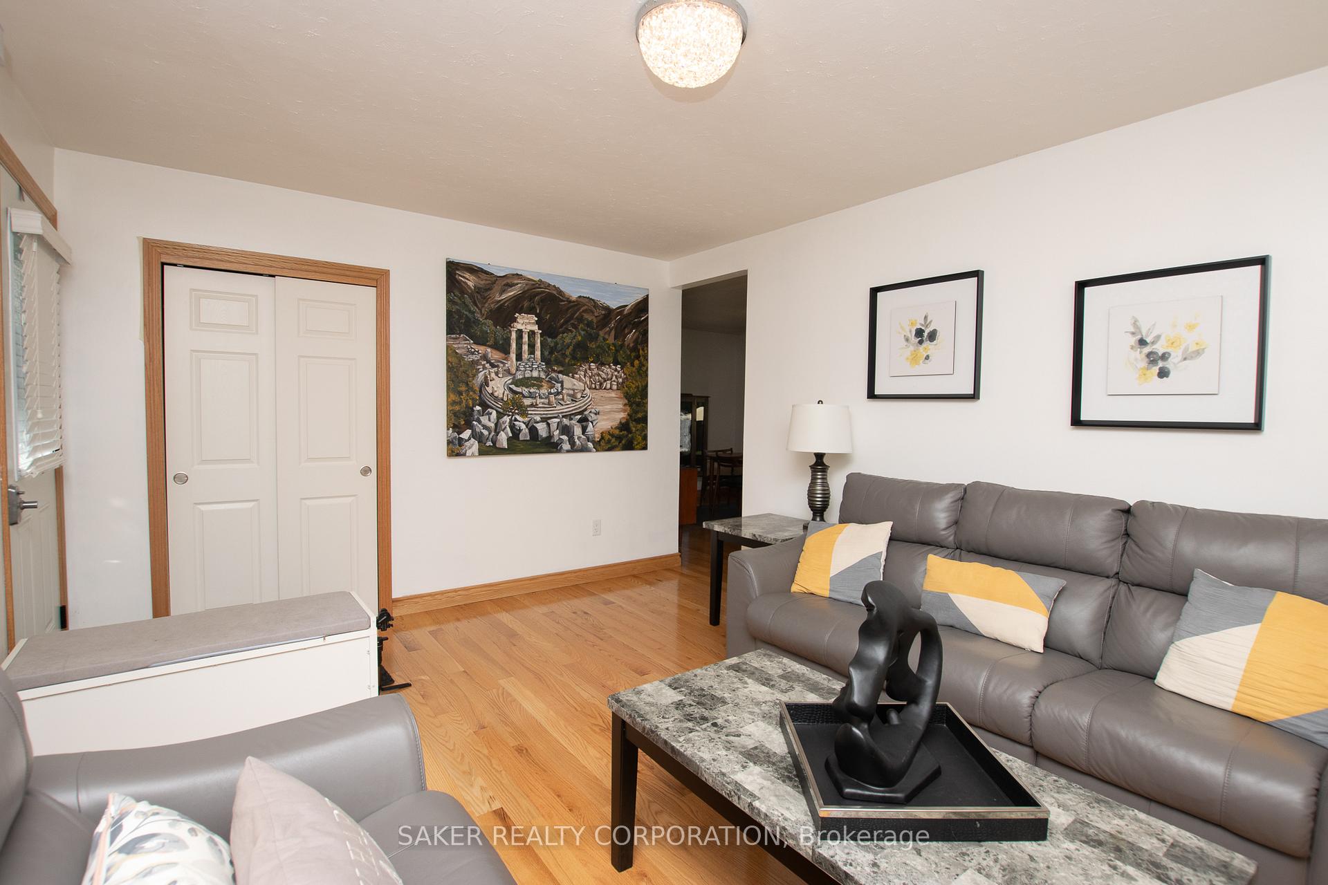 Photo 9 of 61 Delaware Street S, Middlesex Centre, Komoka — HOMEH