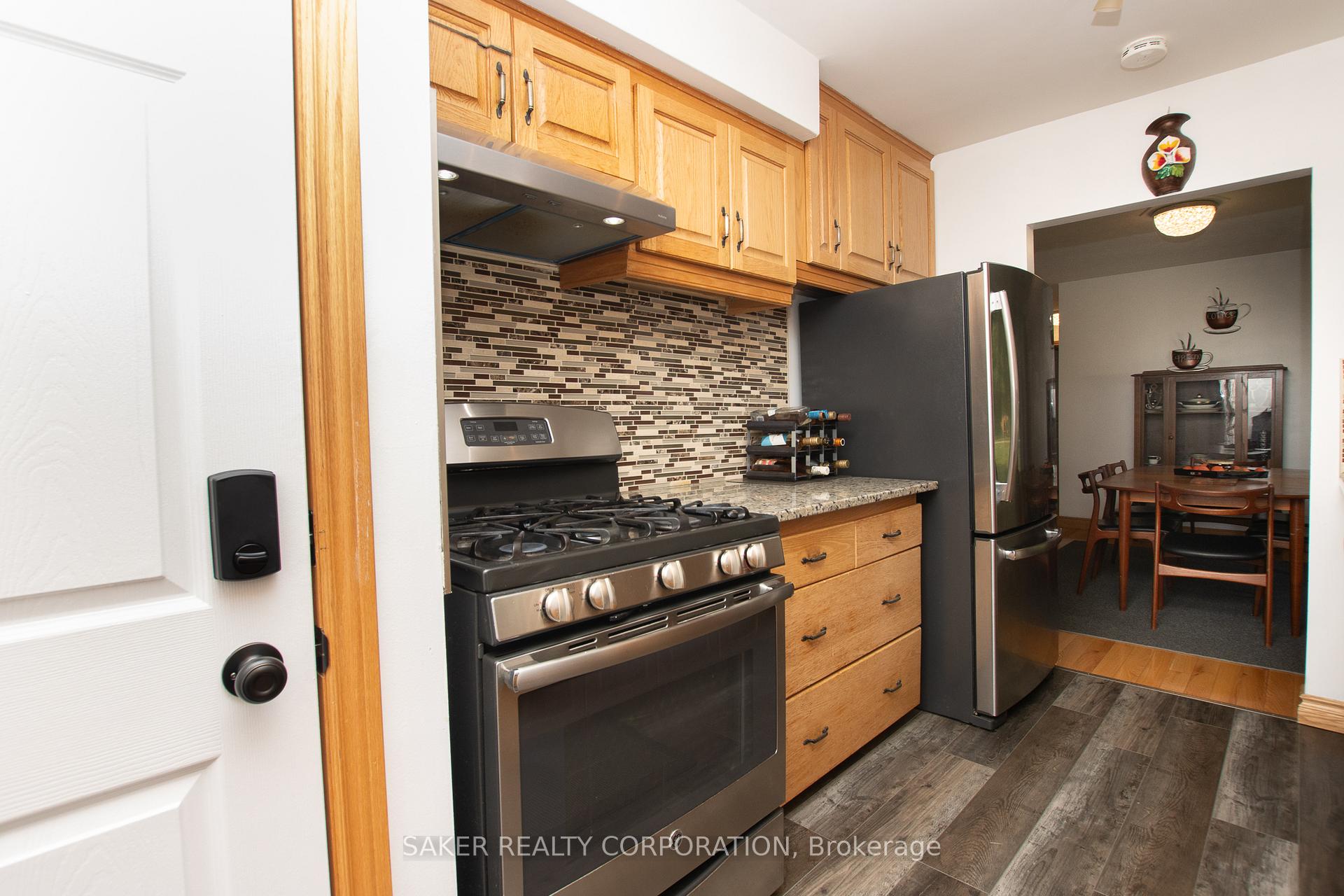 Photo 13 of 61 Delaware Street S, Middlesex Centre, Komoka — HOMEH