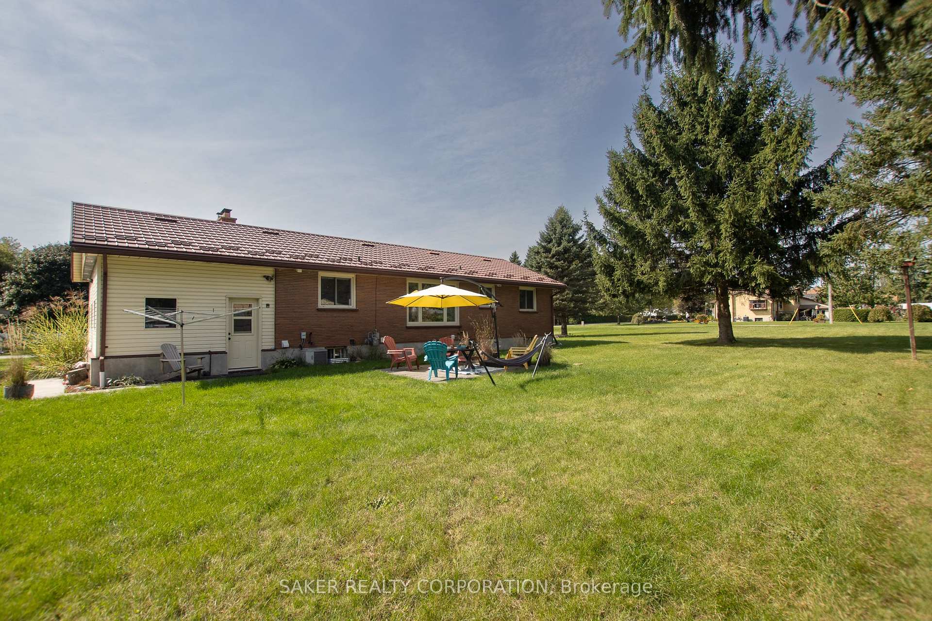Photo 25 of 61 Delaware Street S, Middlesex Centre, Komoka — HOMEH