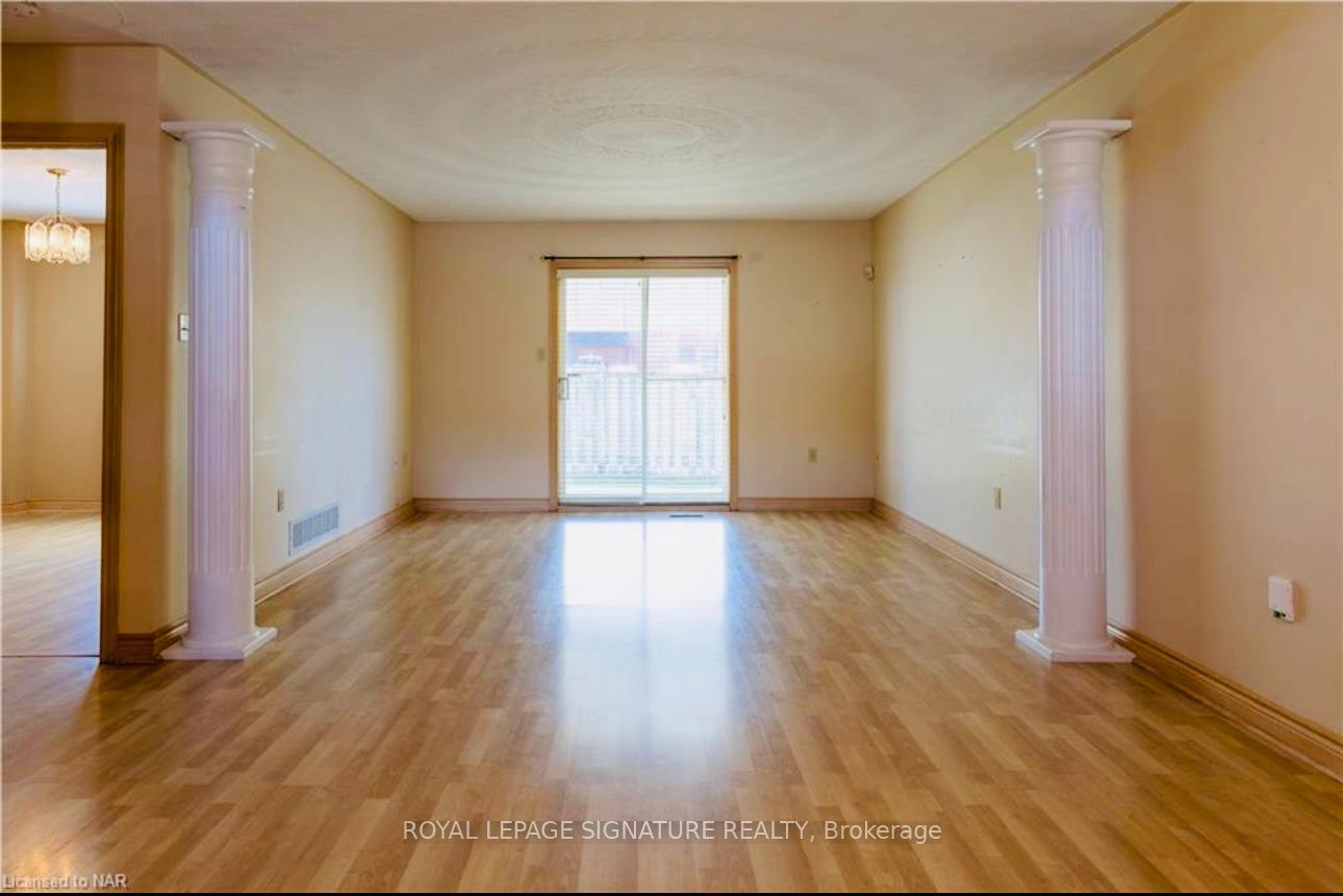 Photo 8 of 465 Berkindale Drive, Hamilton, Riverdale — HOMEH