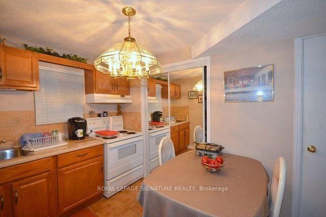 Photo 25 of 465 Berkindale Drive, Hamilton, Riverdale — HOMEH