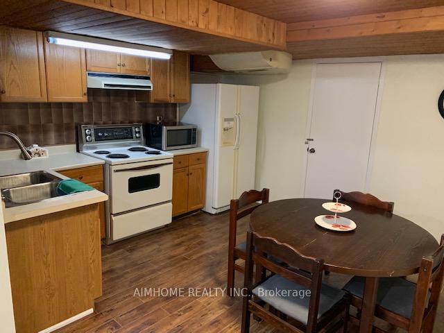 Photo 8 of Unit Lower Level, 189 Grandview Avenue, Markham, Grandview — HOMEH