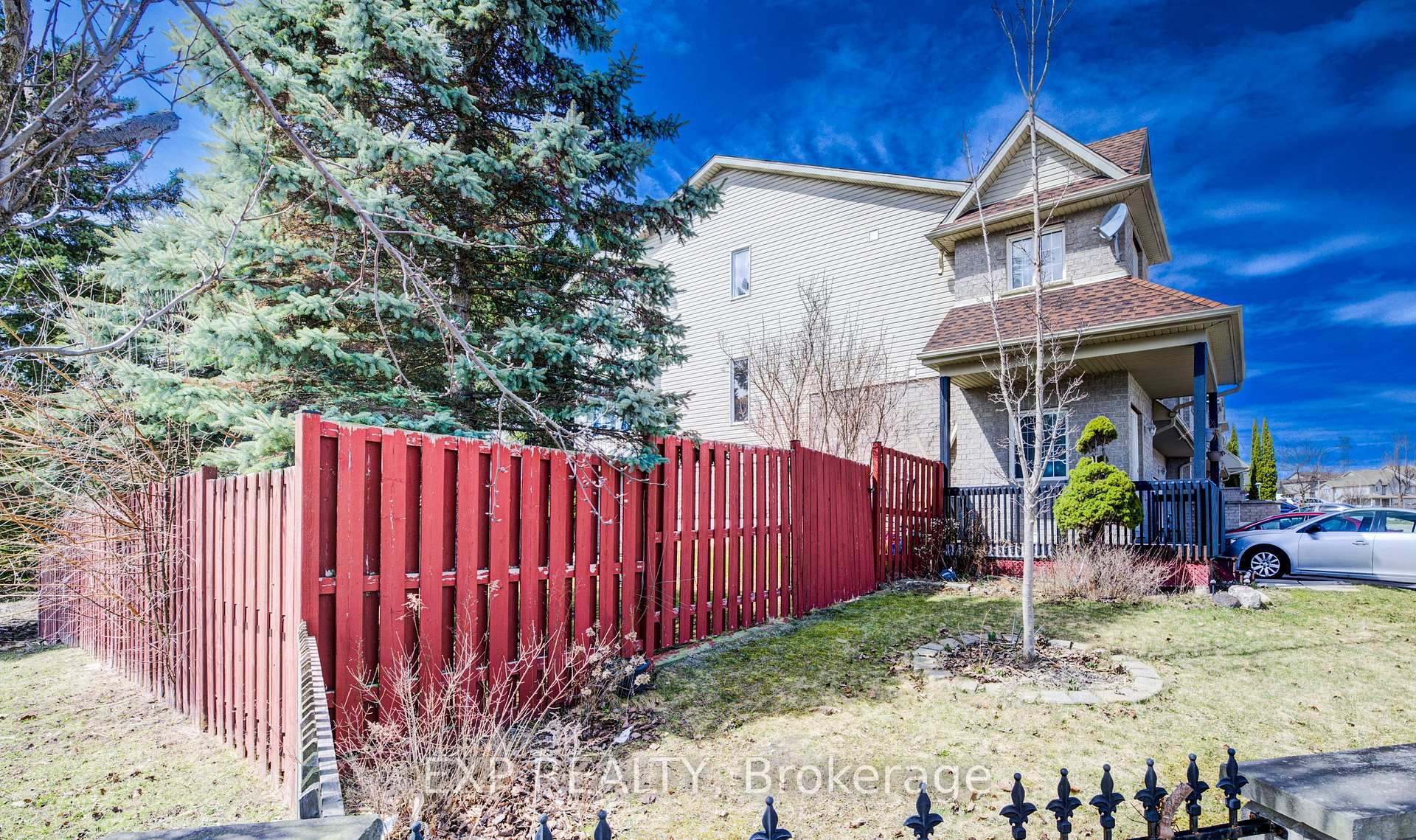 Photo 3 of 196 Windflower Drive, Kitchener — HOMEH