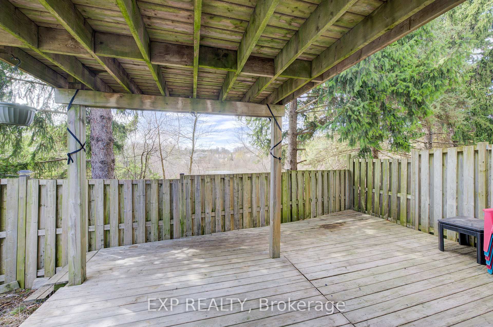 Photo 11 of 196 Windflower Drive, Kitchener — HOMEH