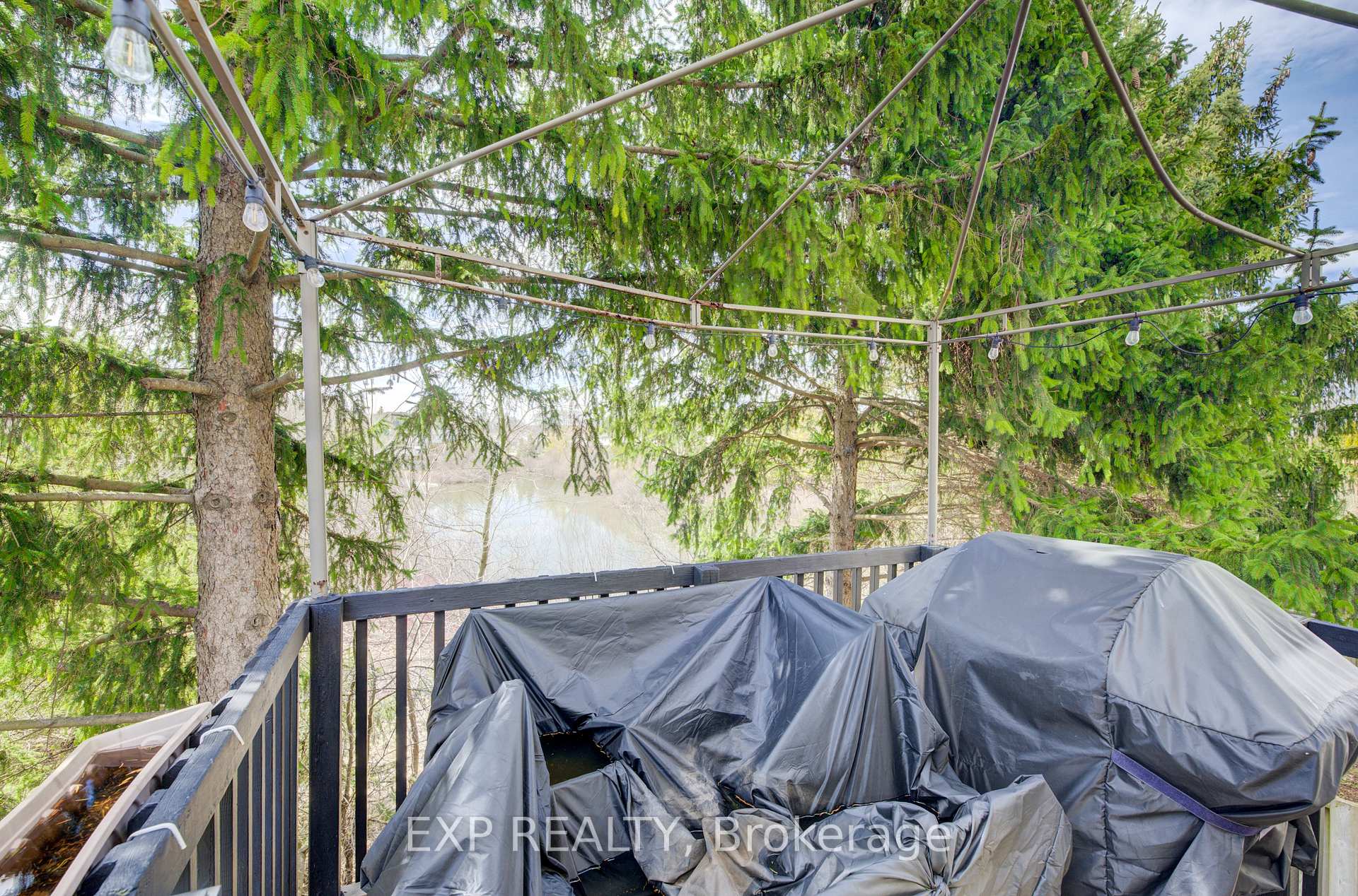 Photo 30 of 196 Windflower Drive, Kitchener — HOMEH