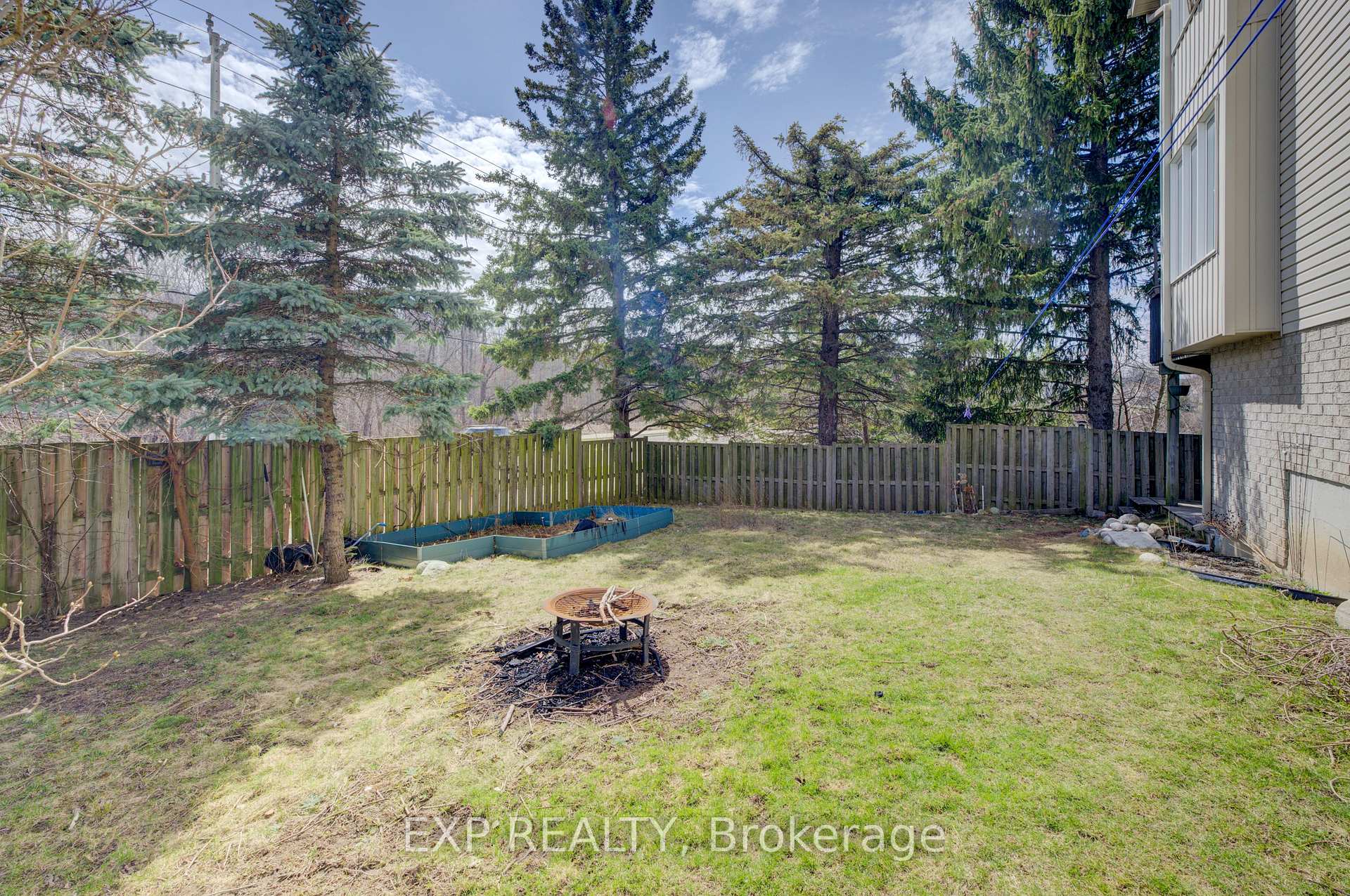 Photo 41 of 196 Windflower Drive, Kitchener — HOMEH