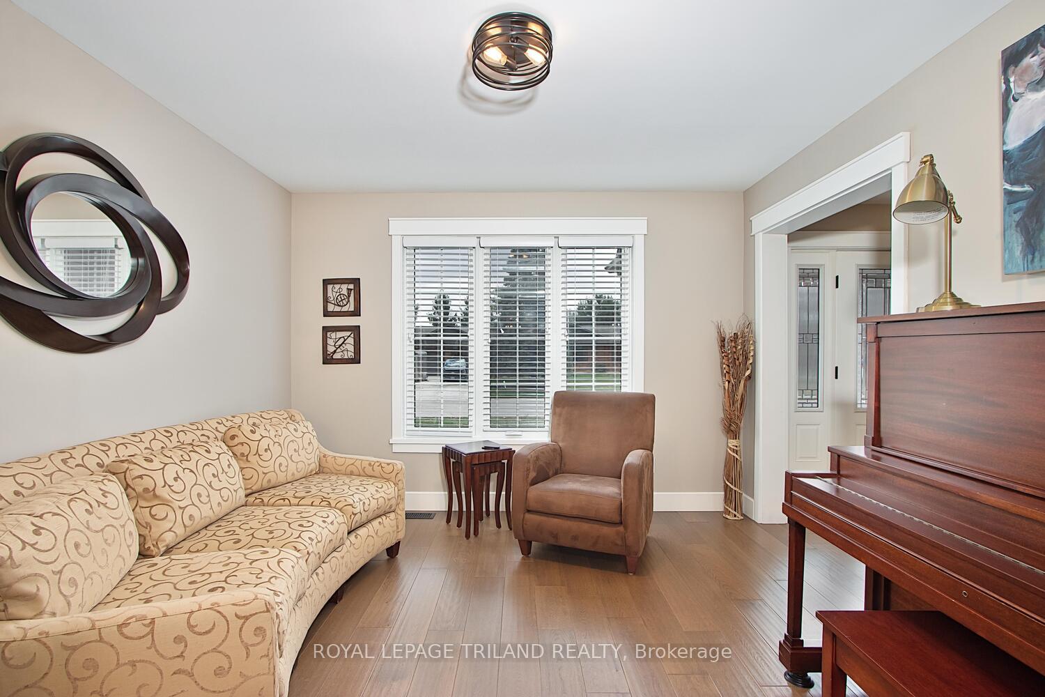 Photo 5 of 86 Mill Street, Middlesex Centre, Ilderton — HOMEH