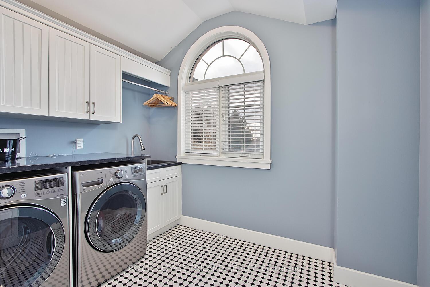 Photo 30 of 86 Mill Street, Middlesex Centre, Ilderton — HOMEH