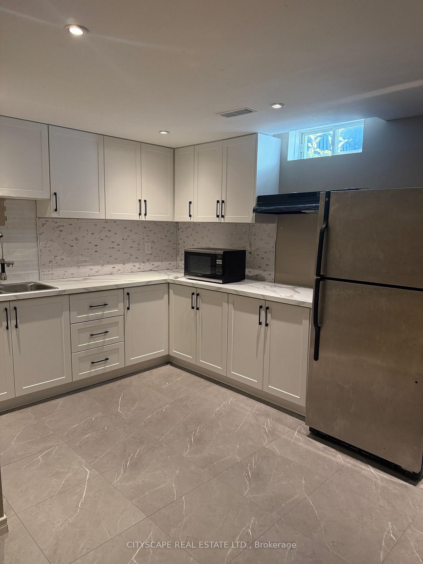Photo 1 of 546 Hartley Boulevard, Milton, Clarke — HOMEH