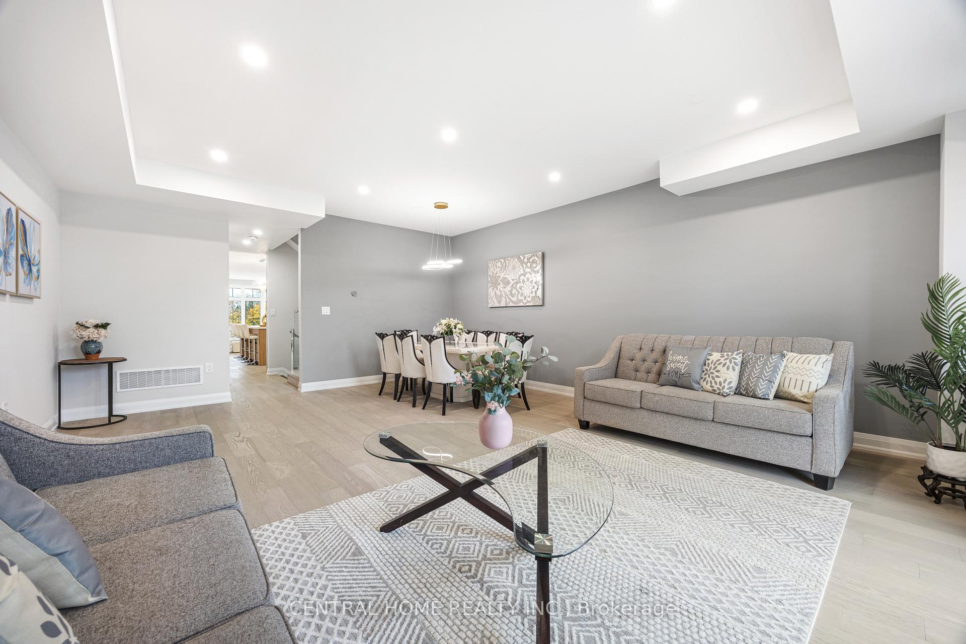 Photo 10 of 2950 Elgin Mills Road E, Markham, Victoria Square — HOMEH